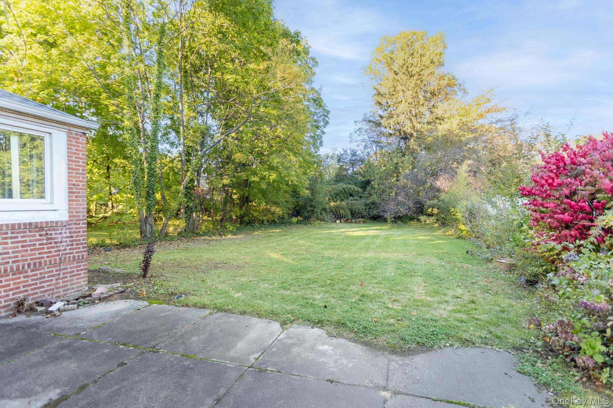 186-33 Henley Road – For Sale photo 17