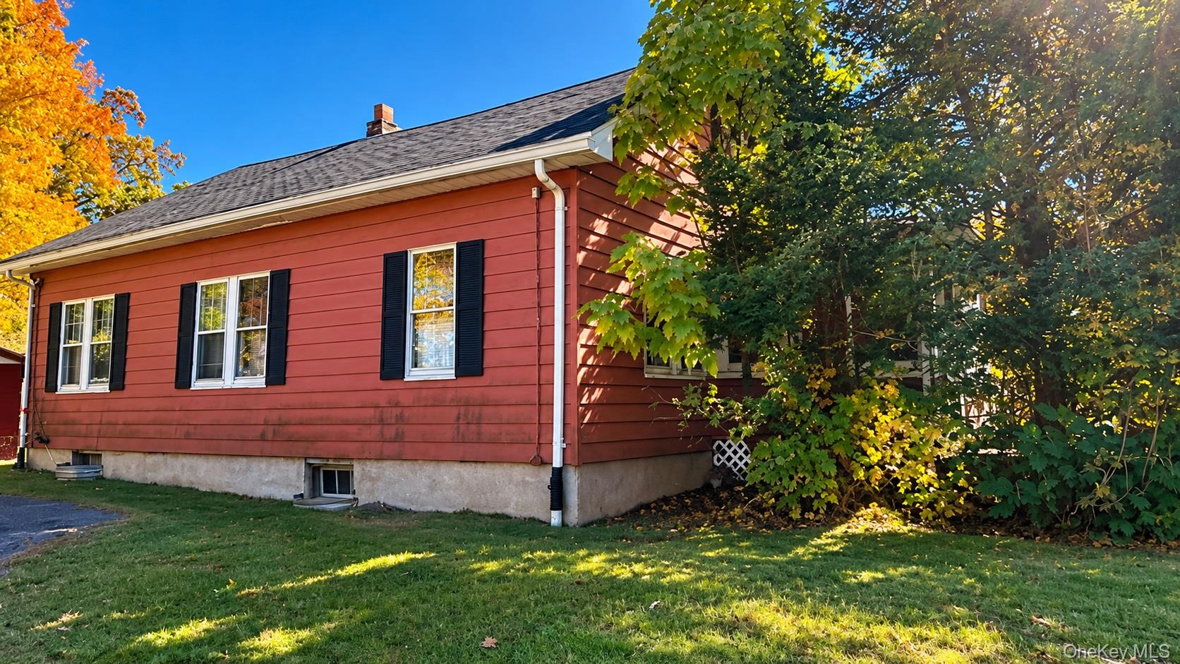 1174 Union Avenue – For Sale photo 2