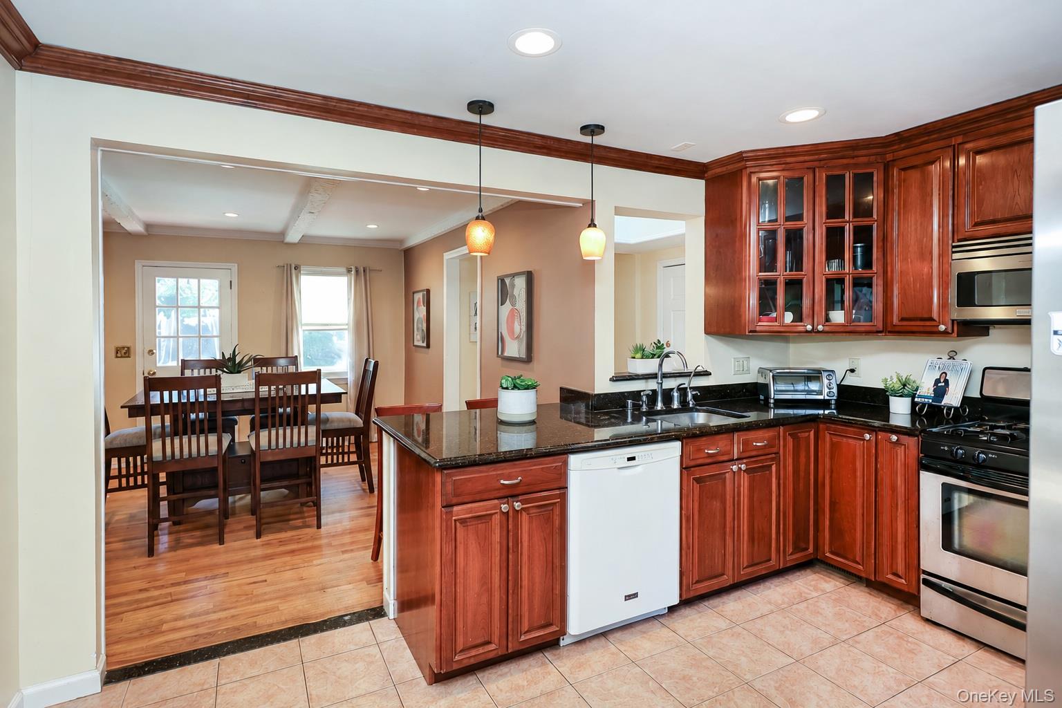 15 Ruth Place – For Sale photo 10