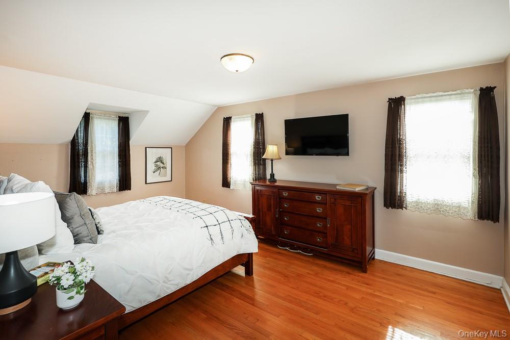 15 Ruth Place – For Sale photo 14