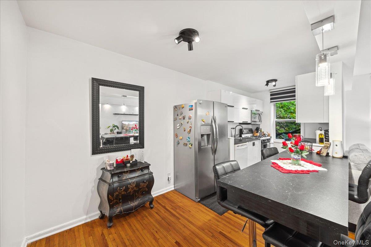 30 Ehrbar Avenue, Unit F204 photo 11