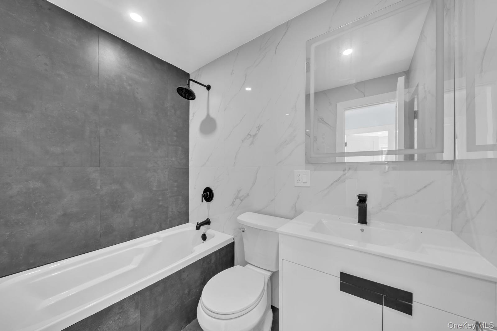 13611 220th Place – For Sale photo 15