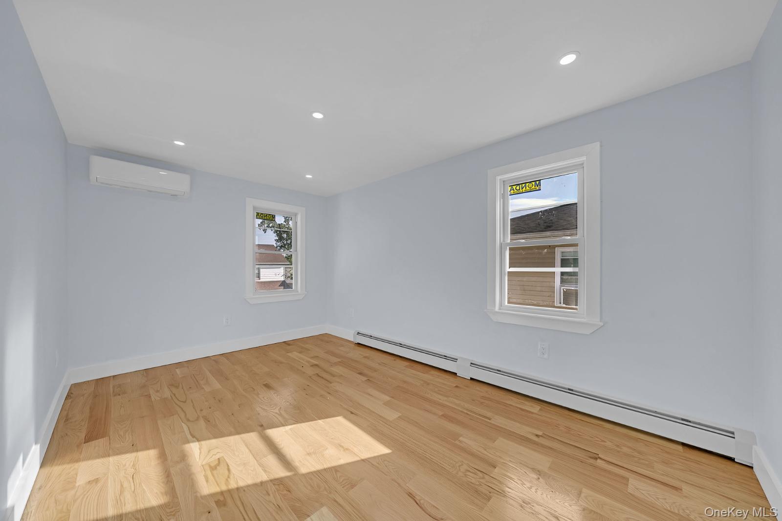 13611 220th Place – For Sale photo 19