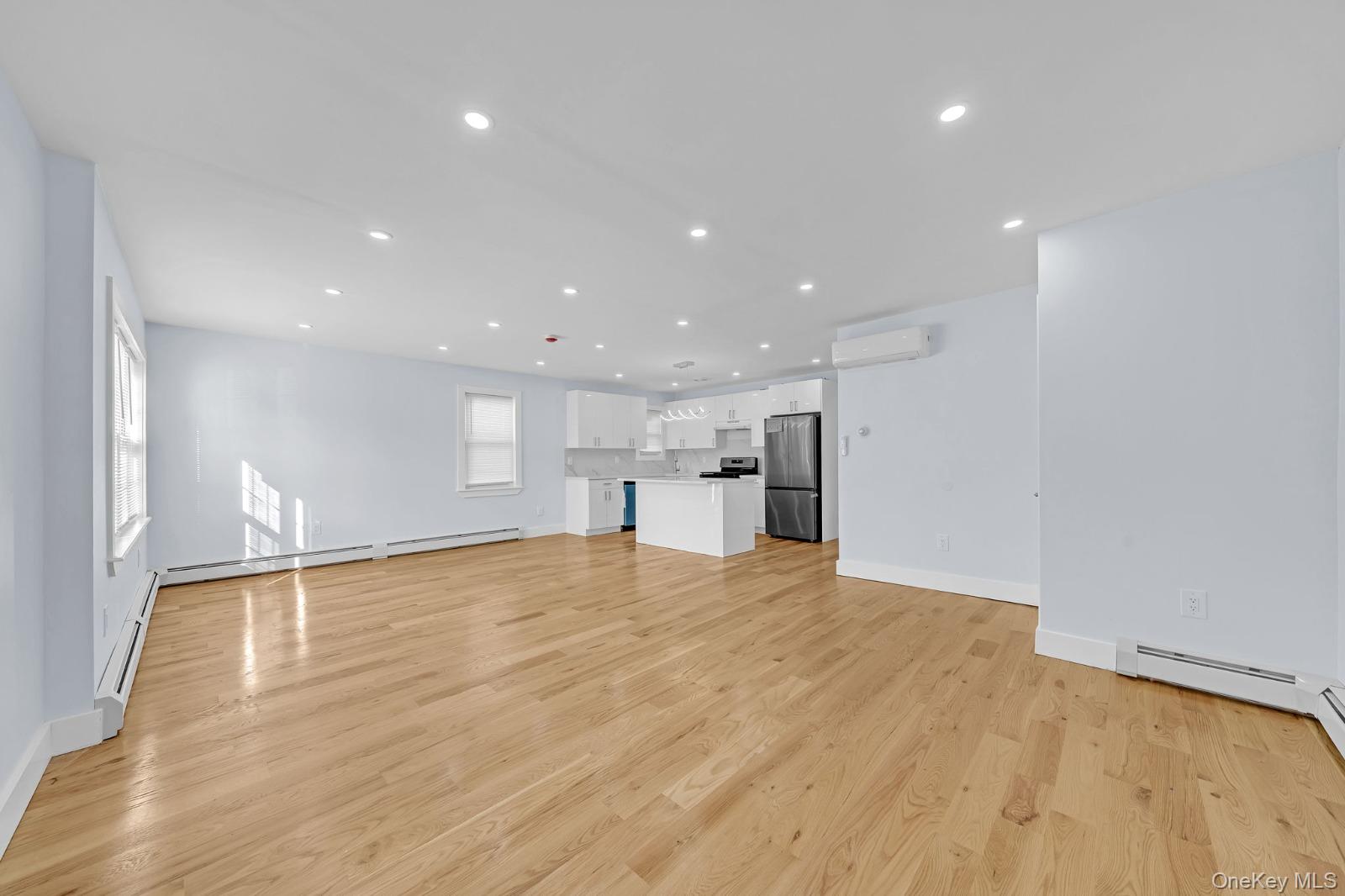 13611 220th Place – For Sale photo 7