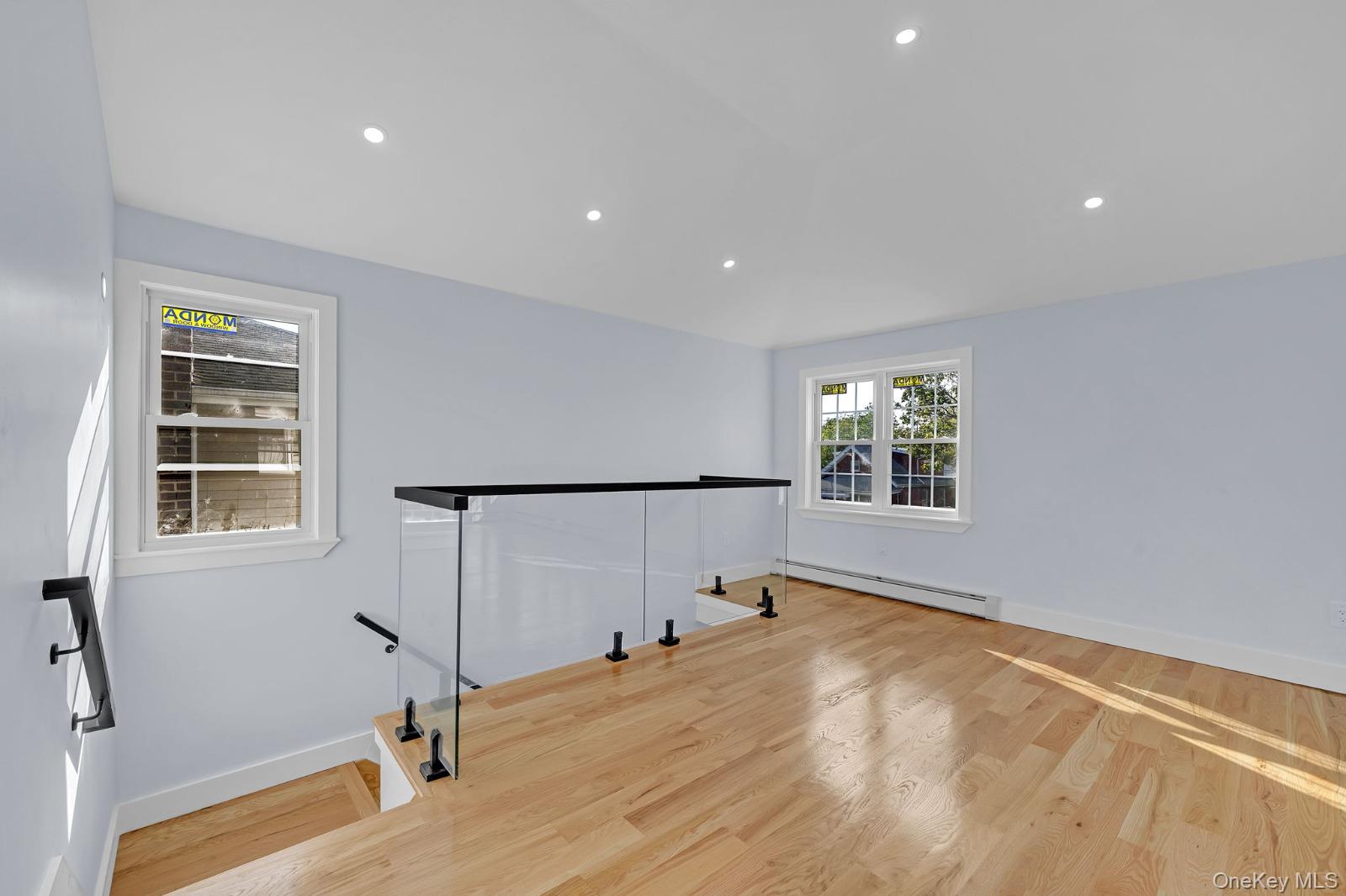 13611 220th Place – For Sale photo 14
