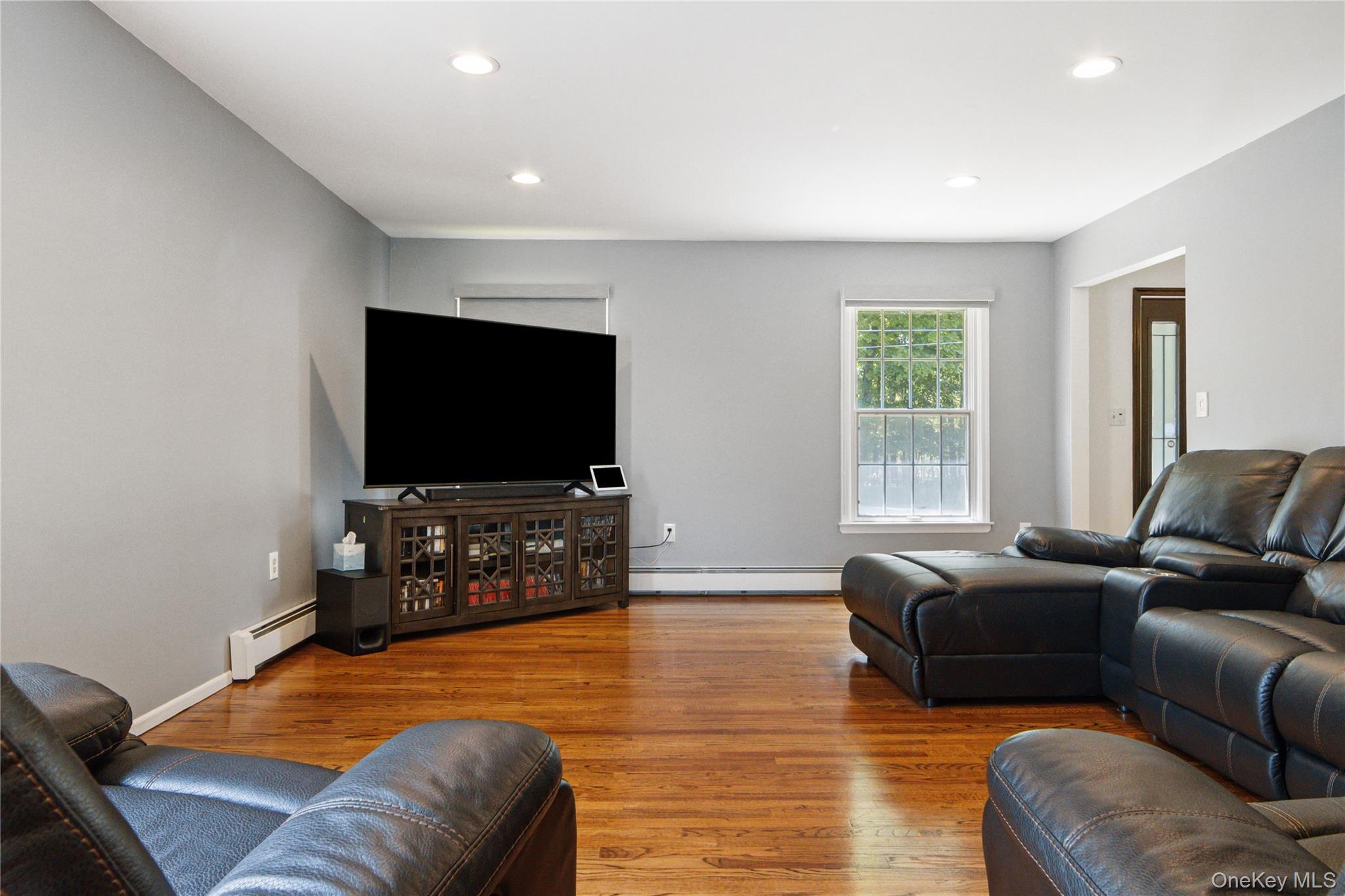 10 Sunset Heights – For Sale photo 12