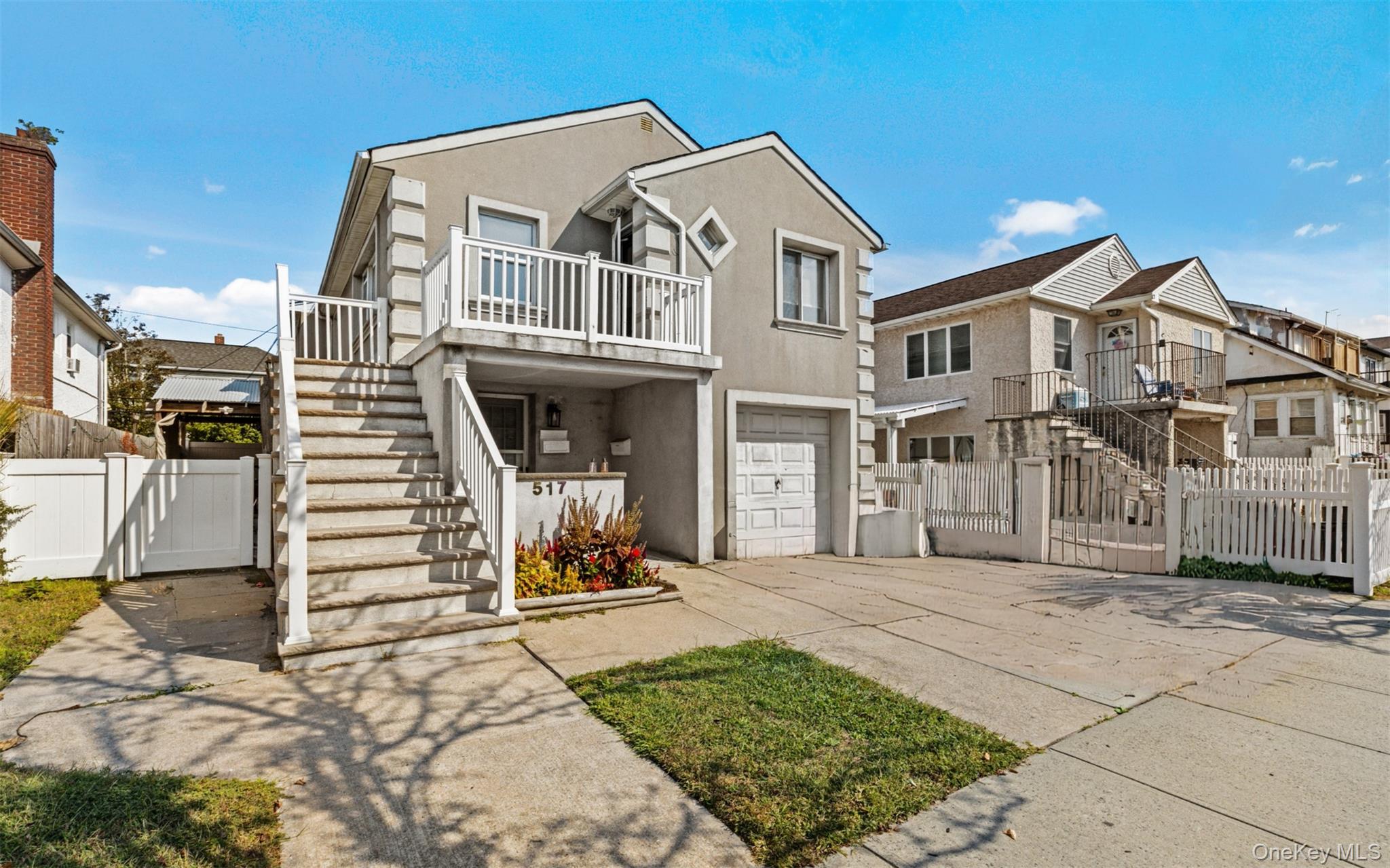 517 E Broadway – For Sale