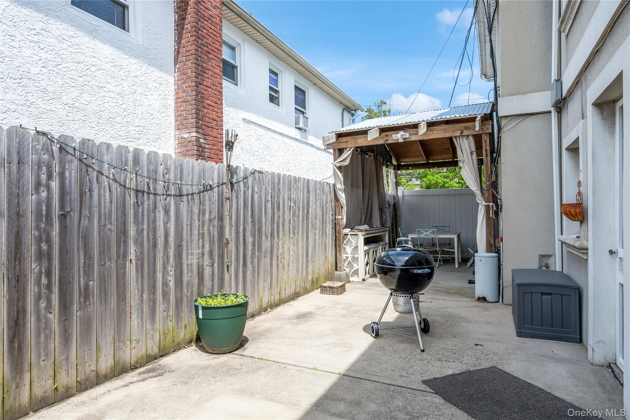 517 E Broadway – For Sale photo 18