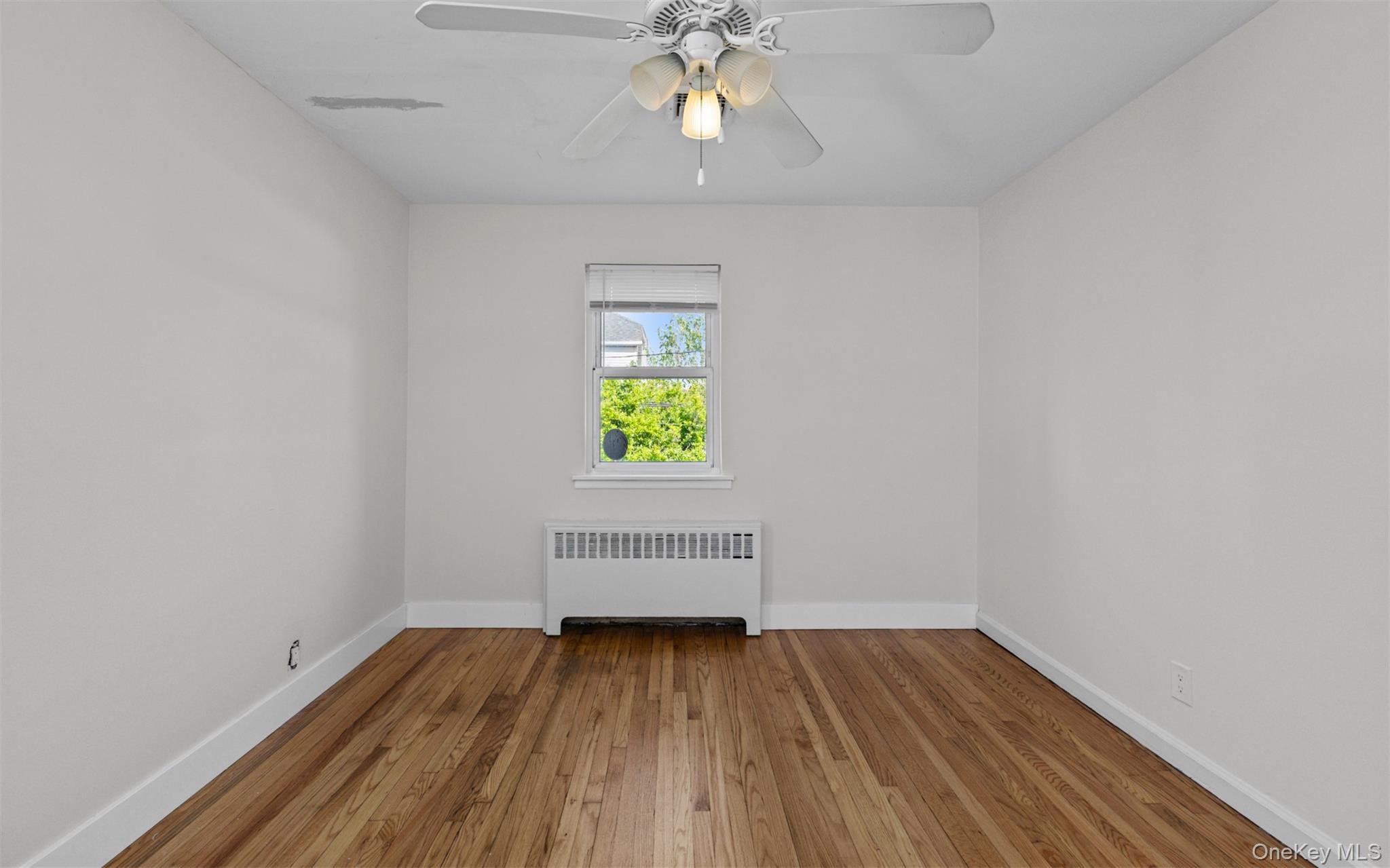 517 E Broadway – For Sale photo 17