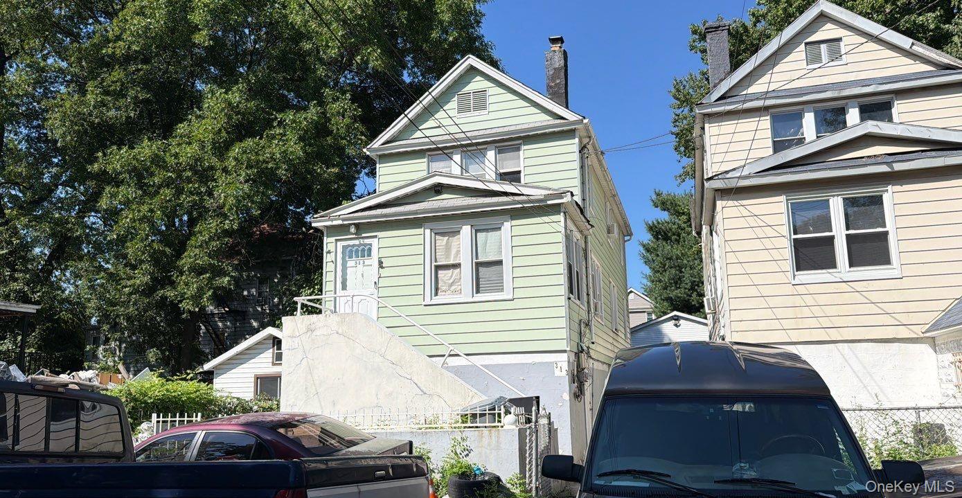 313 Stephens Avenue – For Sale photo 3