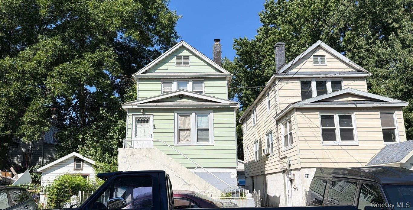 313 Stephens Avenue – For Sale