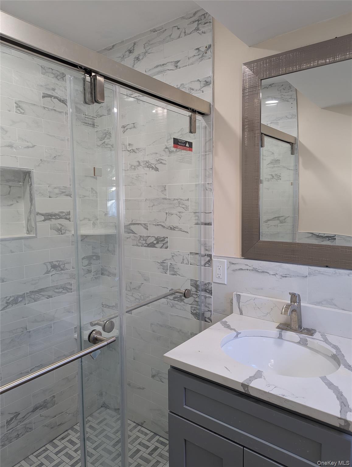 423 Clarice Boulevard – For Rent photo 3