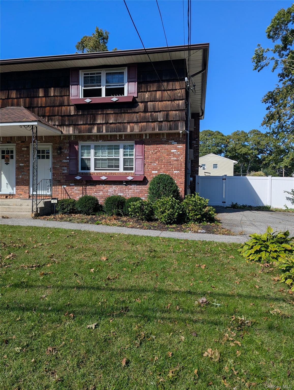 423 Clarice Boulevard – For Rent photo 8