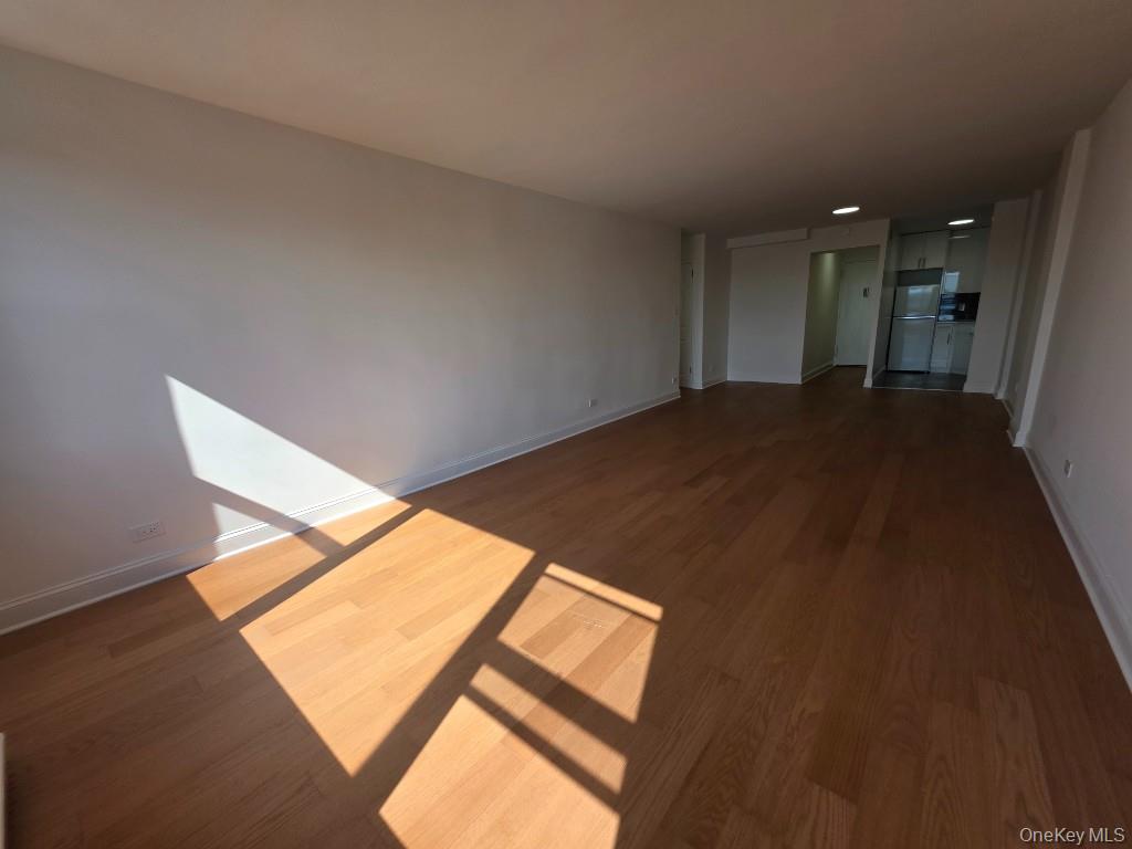 61-20 Grand Central Parkway, Unit C807 photo 3