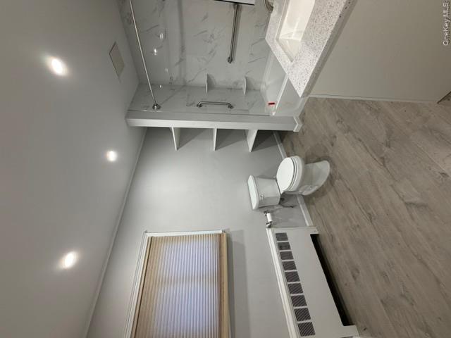 650 8th Avenue – For Rent photo 14