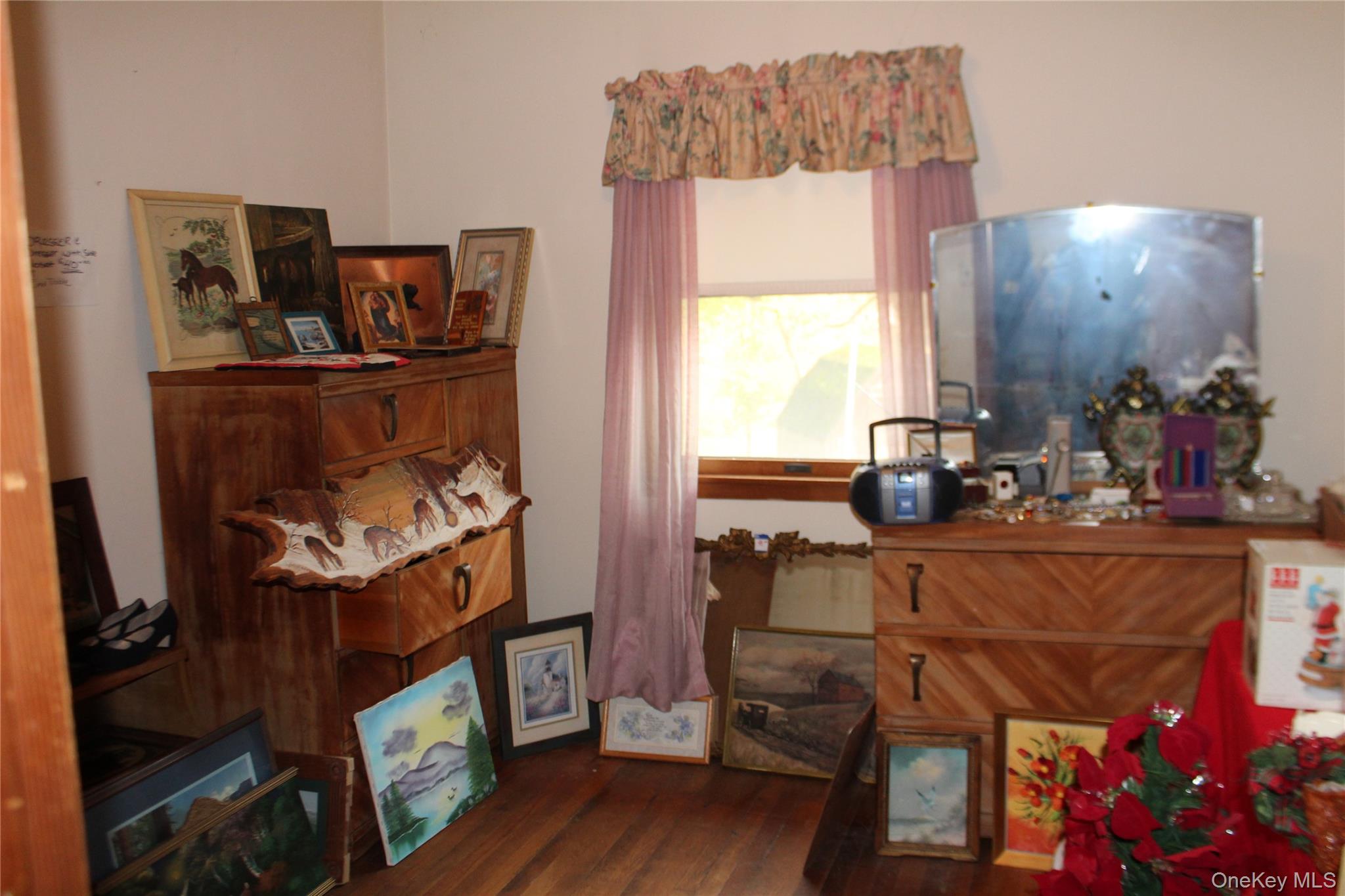2 Carpenter Place – For Sale photo 4