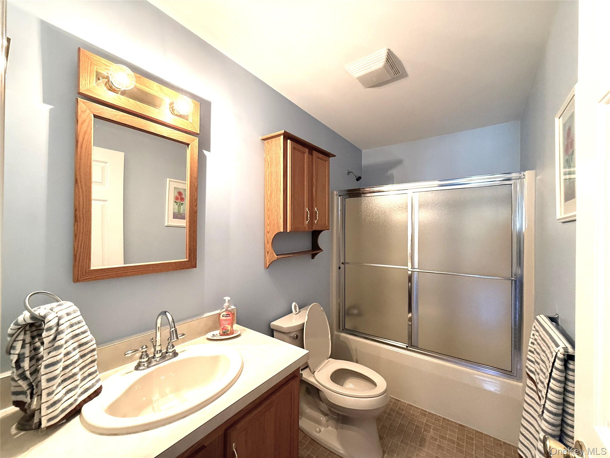 32 Naples Drive – For Sale photo 13
