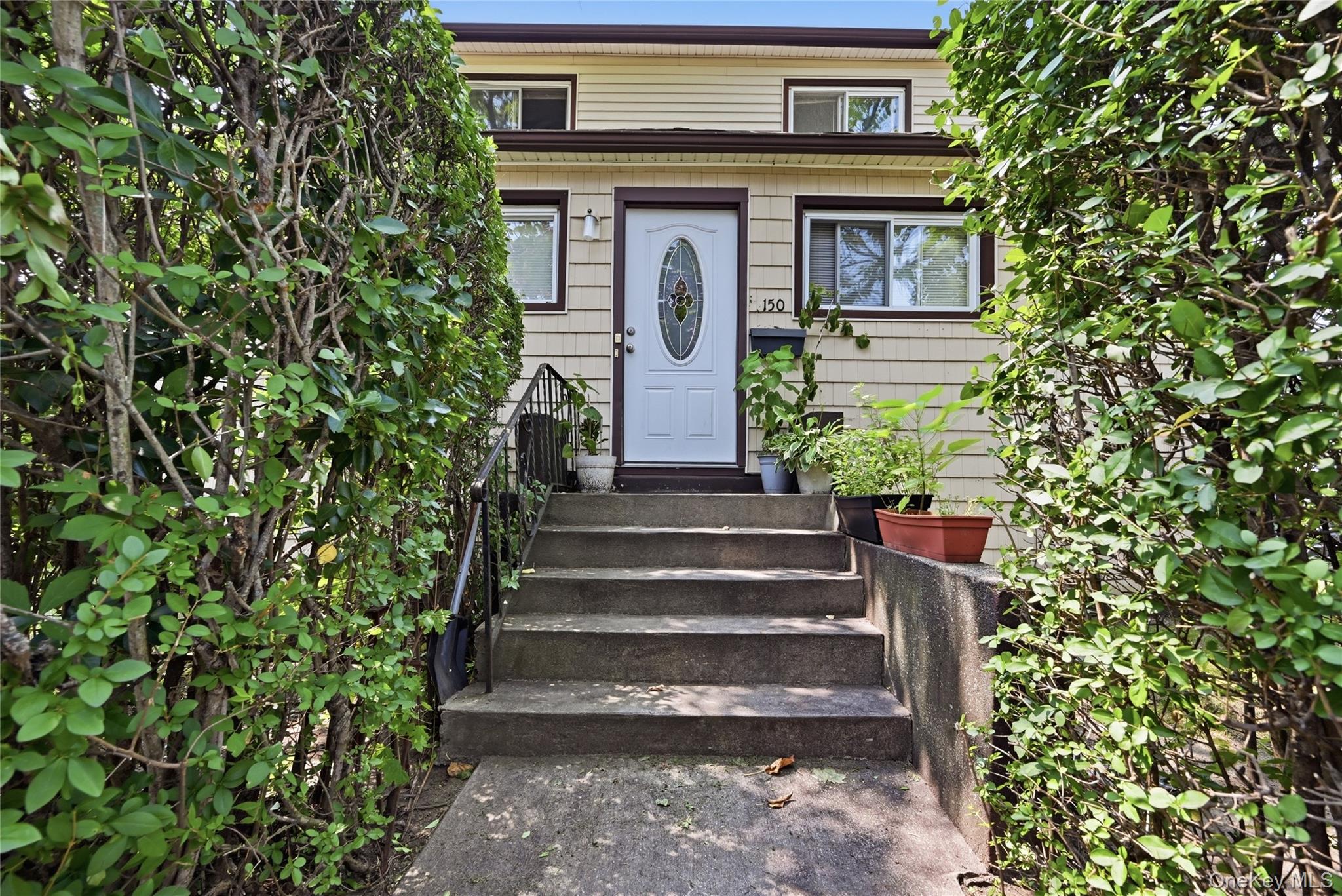 150 S 4th Street – For Rent
