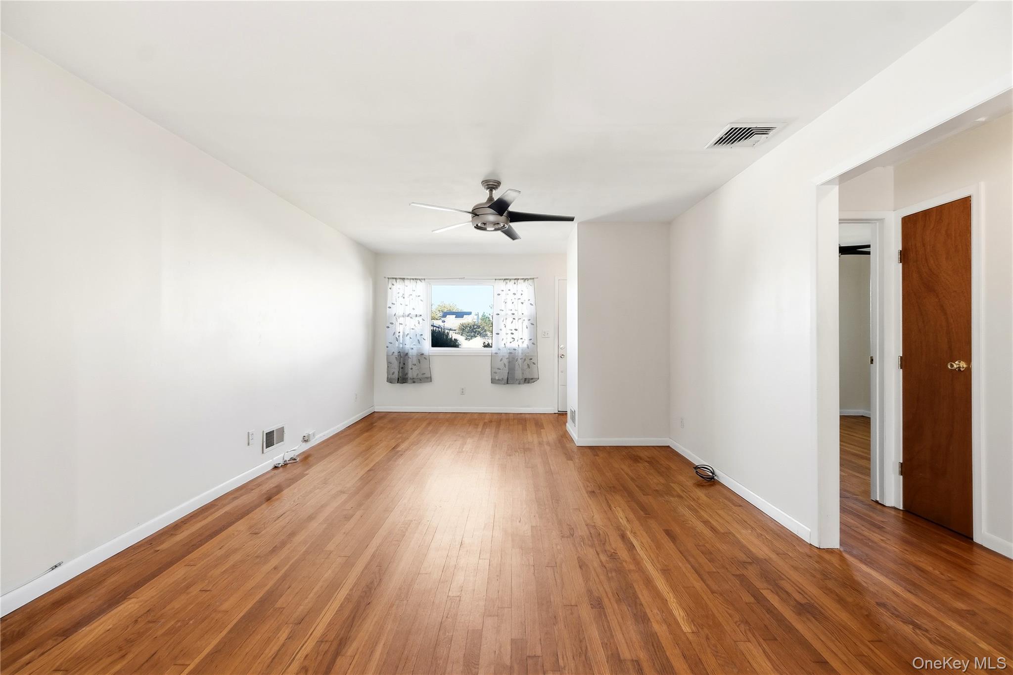 231 E Clearwater Road – For Sale photo 8