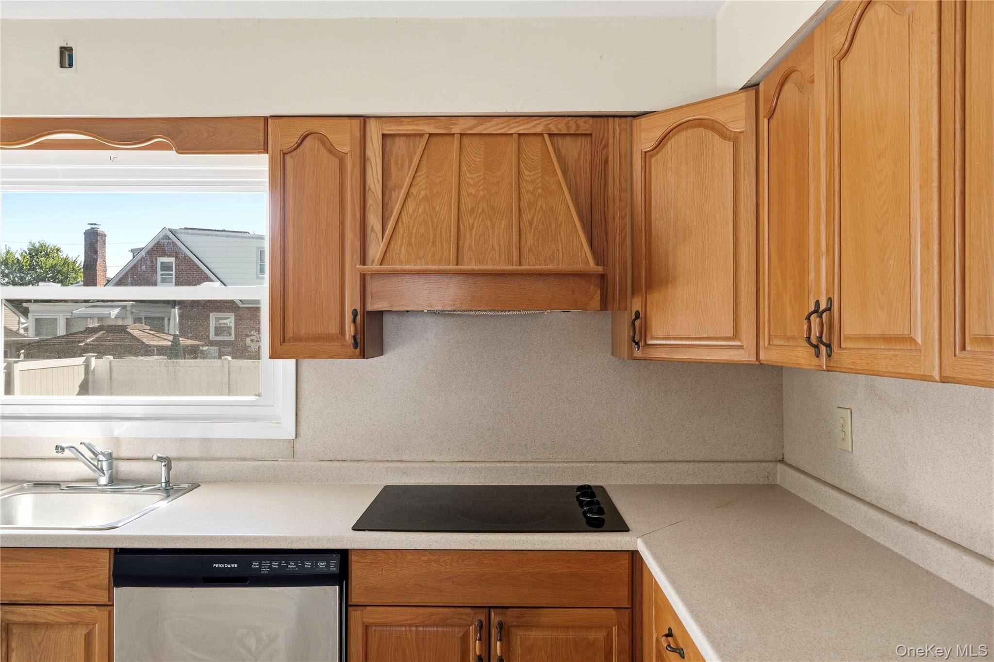 231 E Clearwater Road – For Sale photo 5