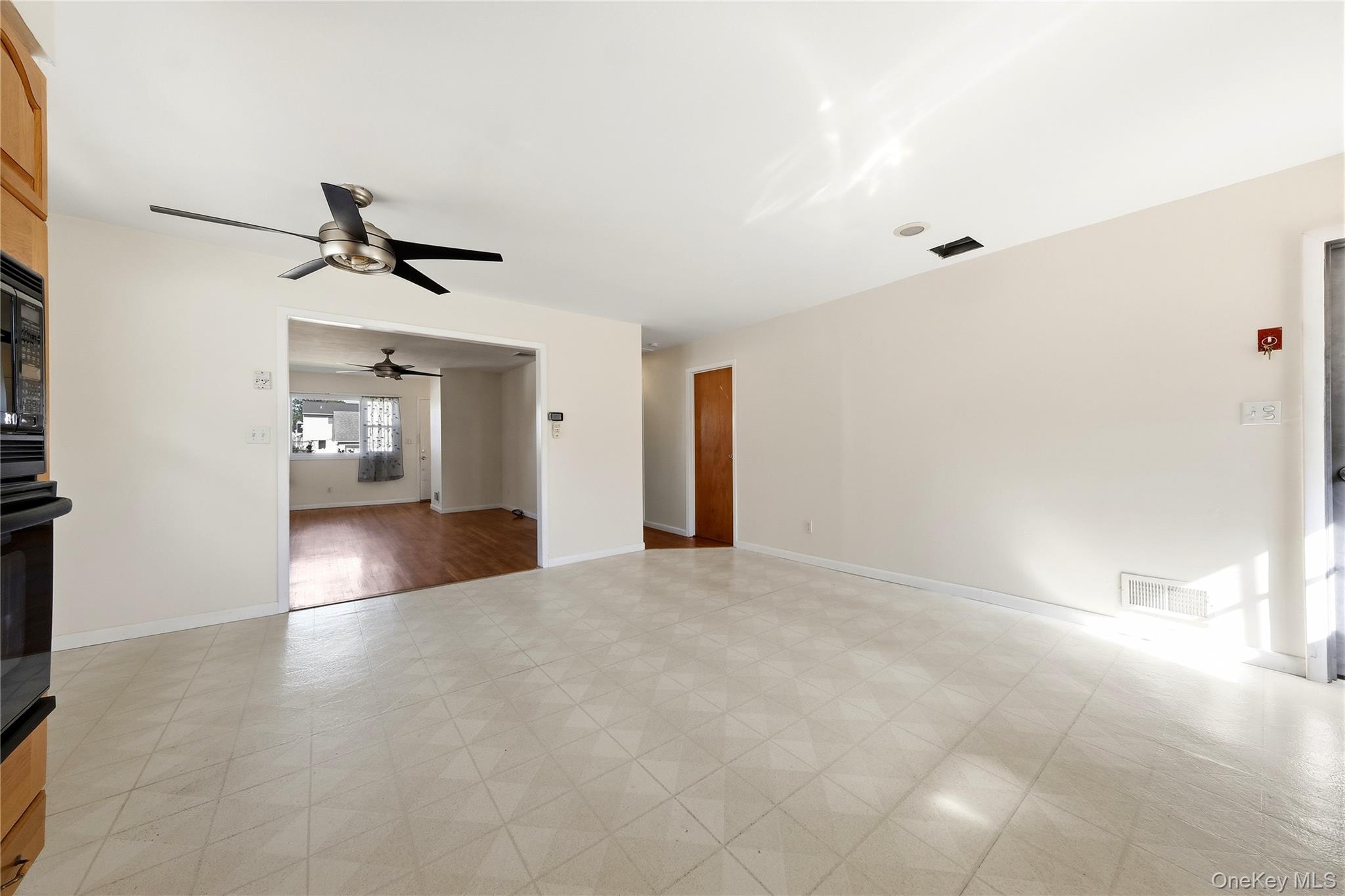 231 E Clearwater Road – For Sale photo 6