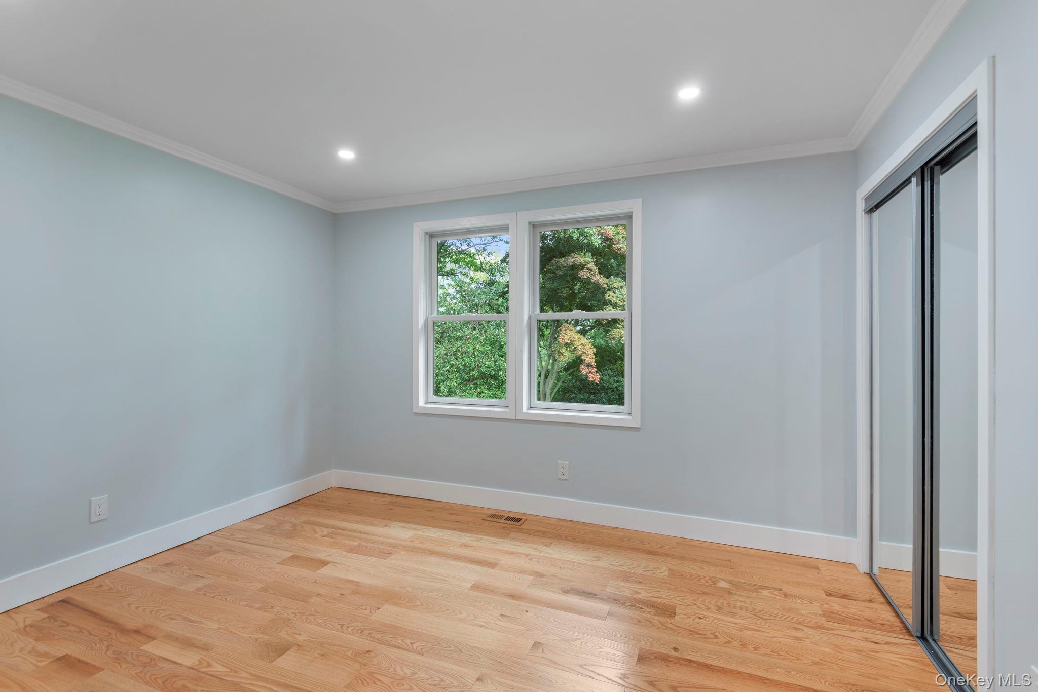 40 Lakeside Drive – For Sale photo 27