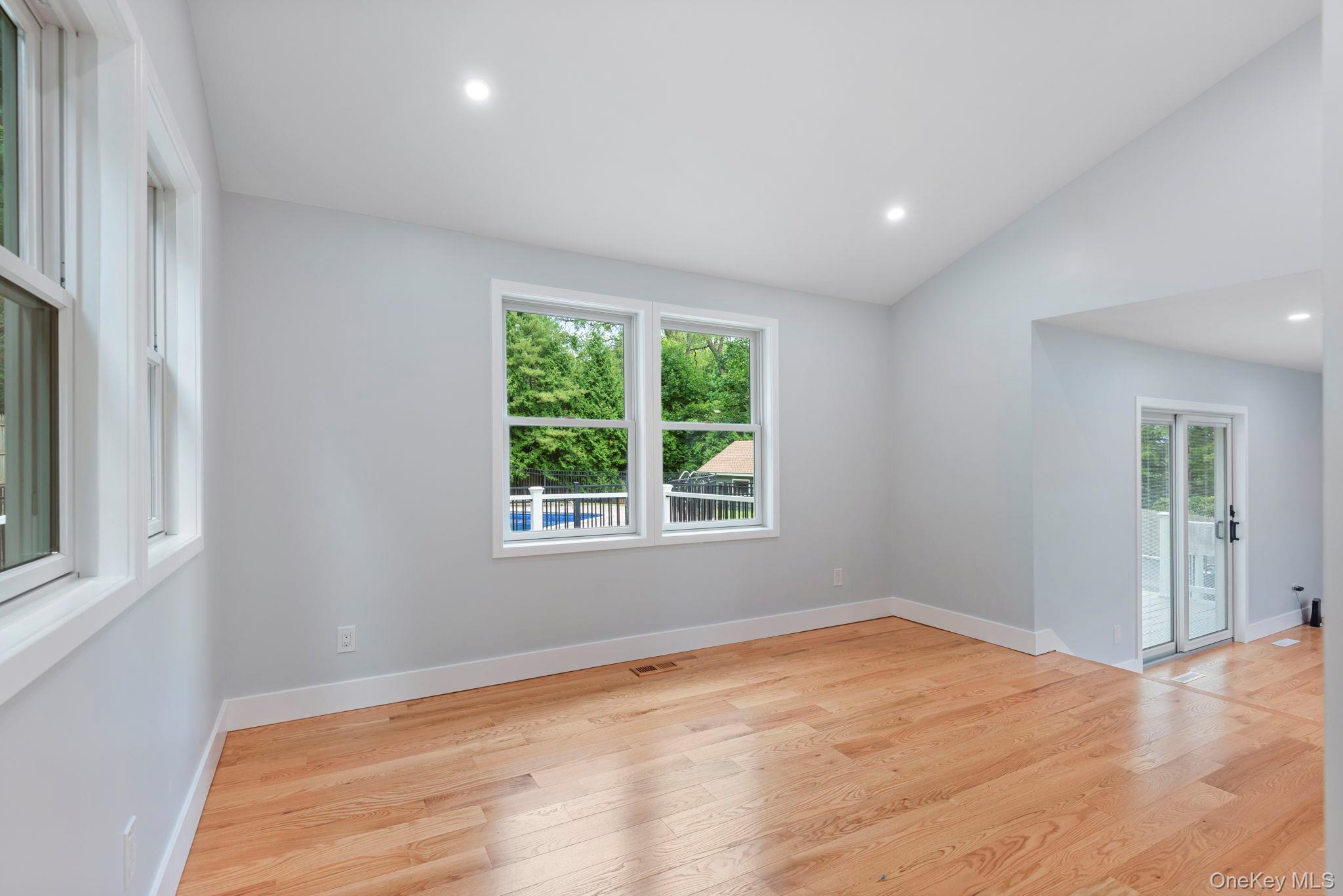 40 Lakeside Drive – For Sale photo 21
