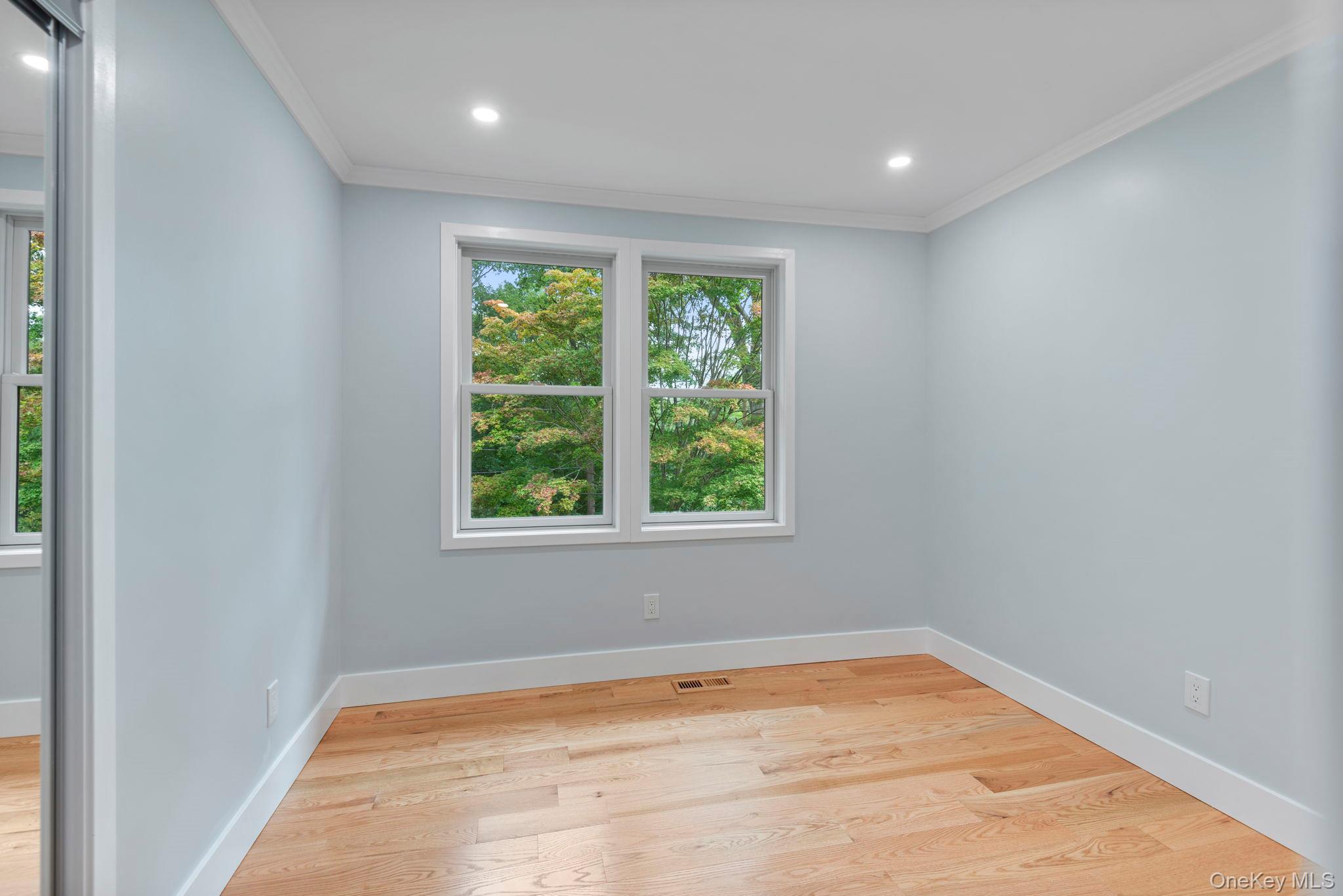 40 Lakeside Drive – For Sale photo 26