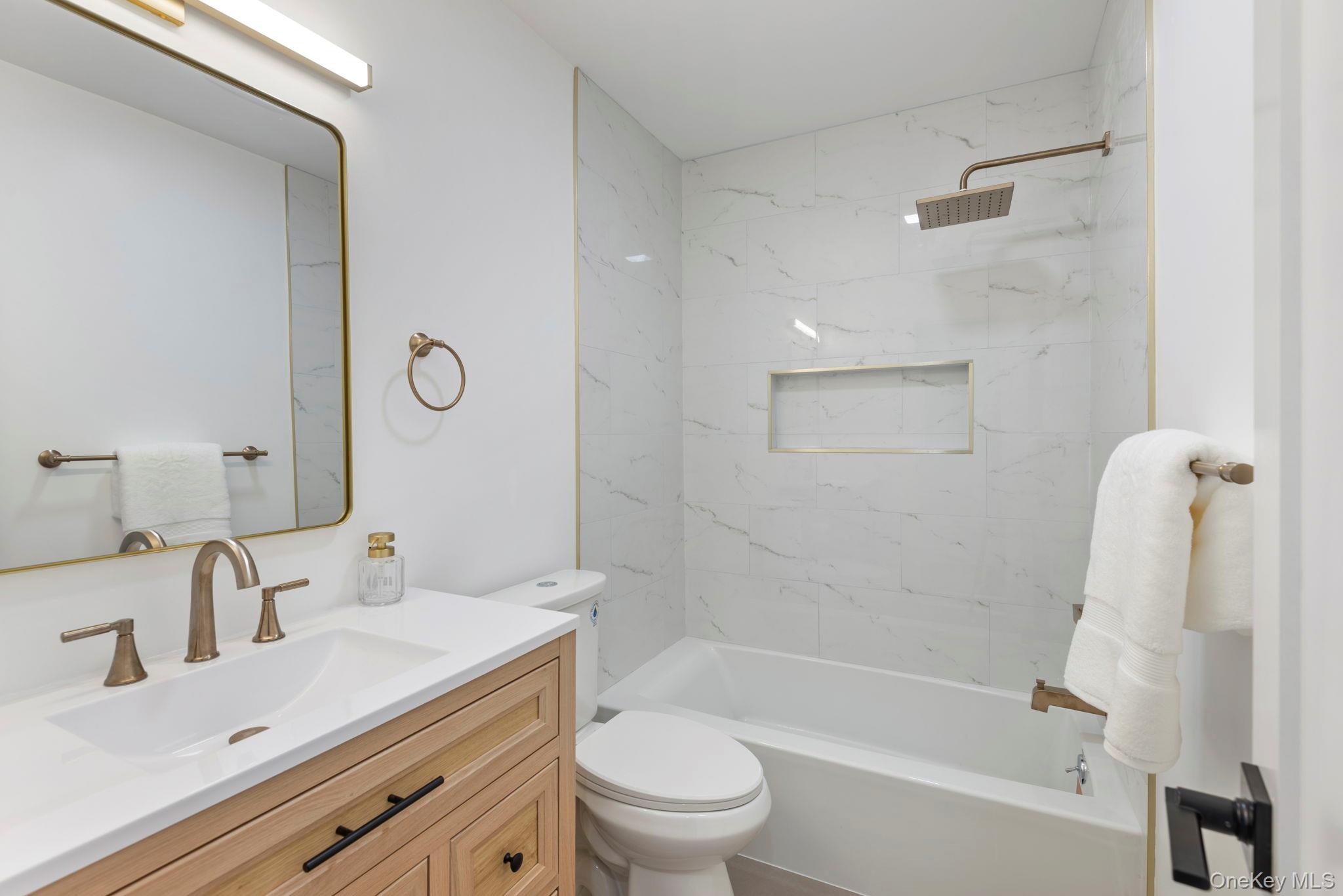 40 Lakeside Drive – For Sale photo 25