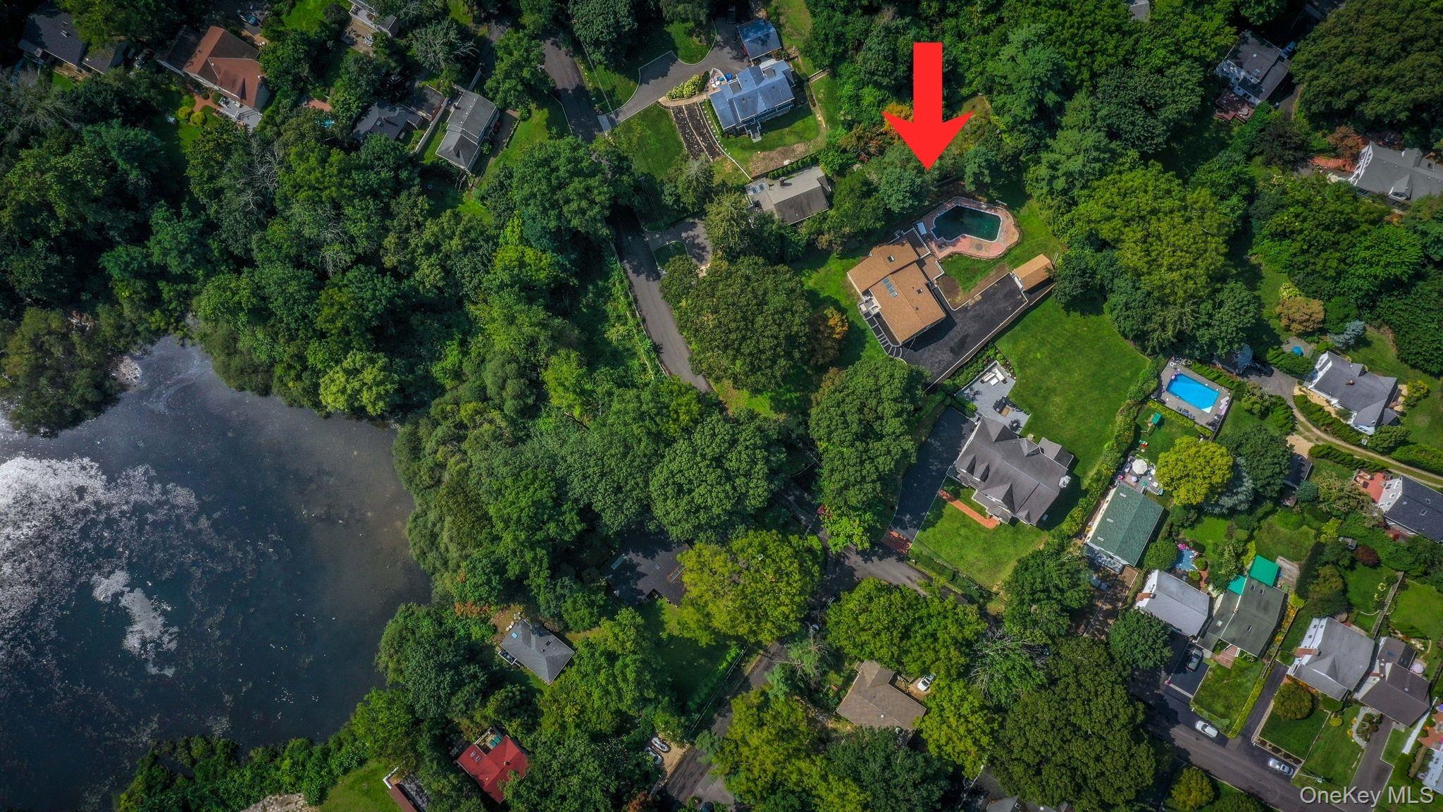 40 Lakeside Drive – For Sale photo 42