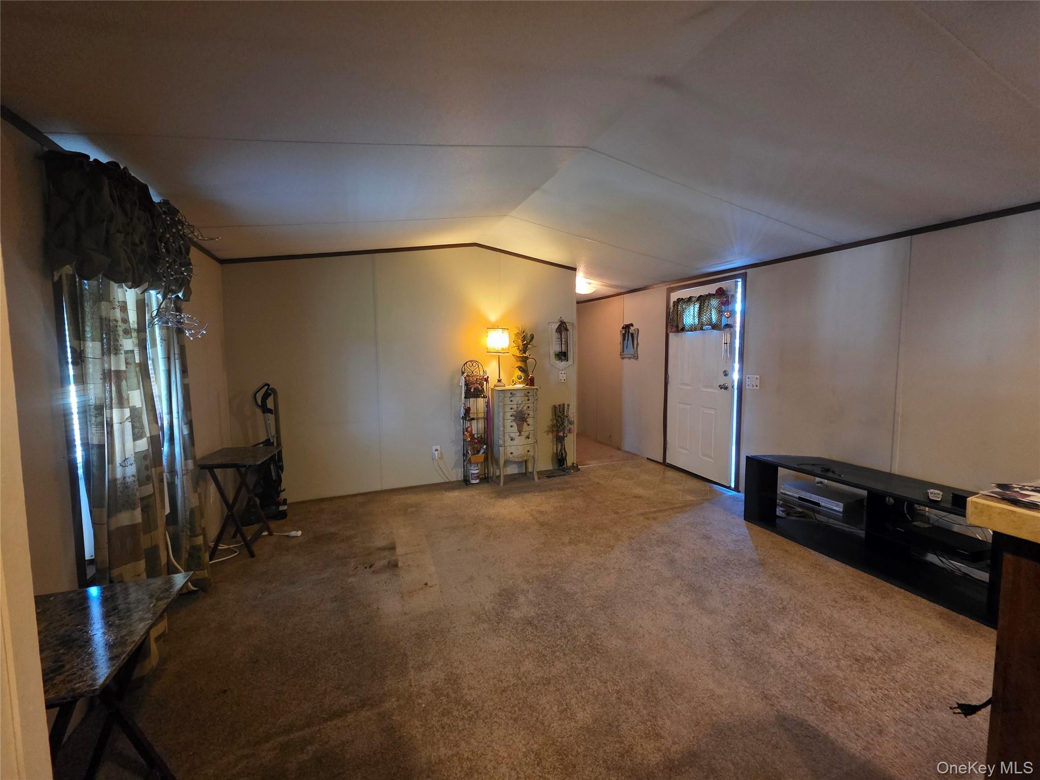 37 Hubbard Avenue, Unit 12 photo 3
