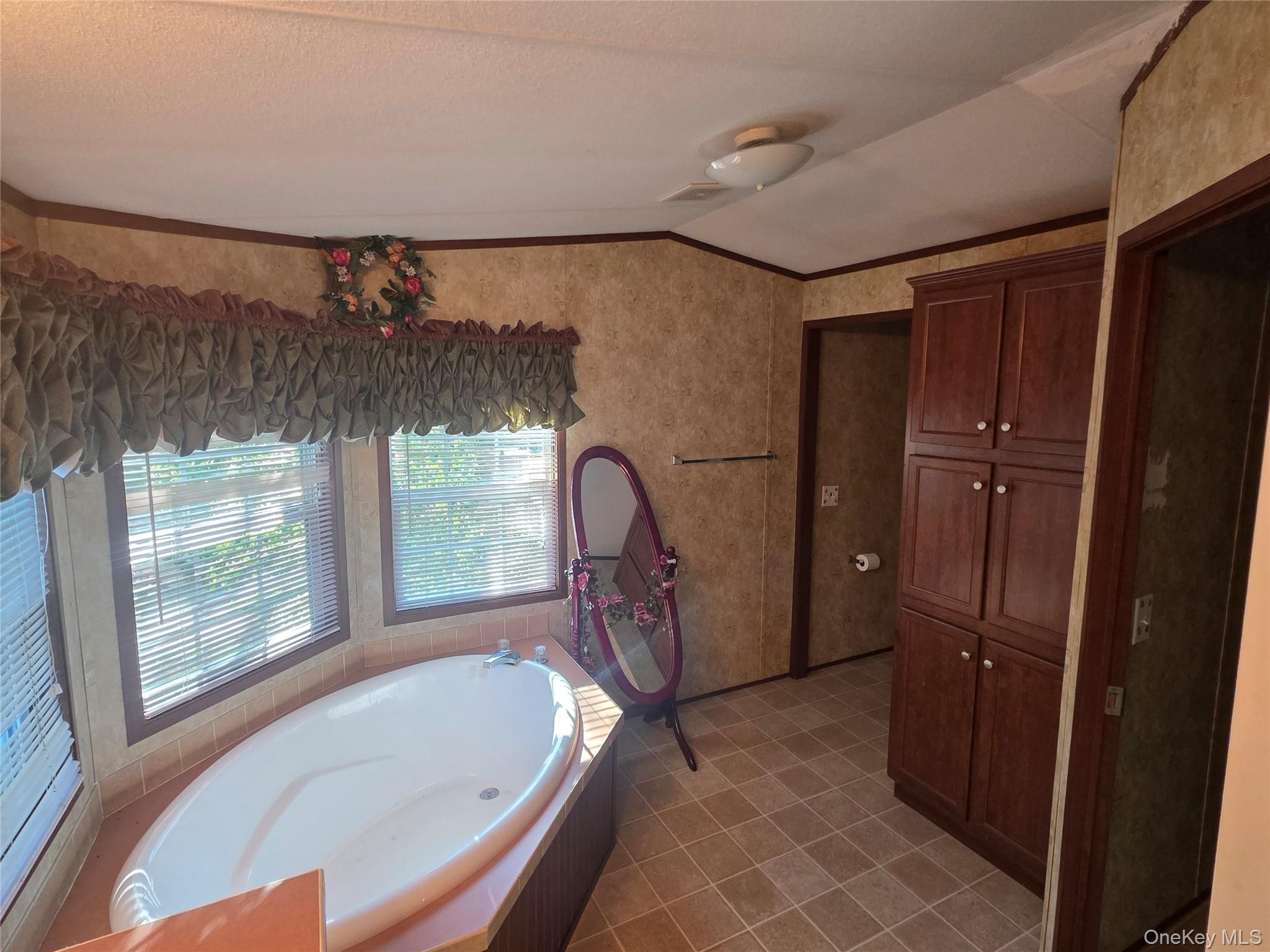 37 Hubbard Avenue, Unit 12 photo 15