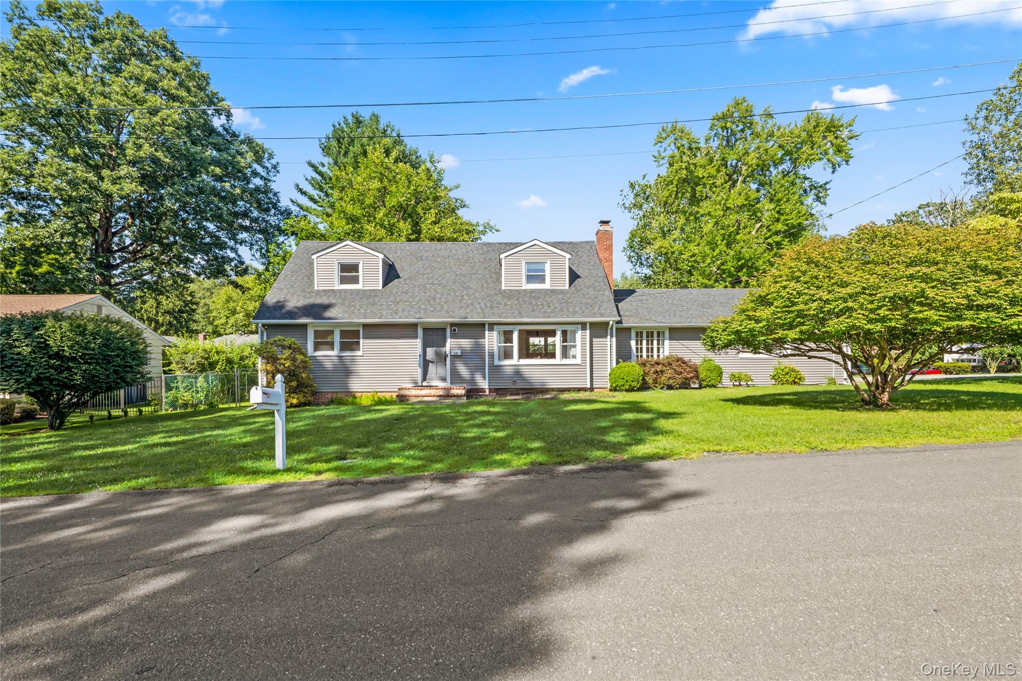 17 Sunset Drive – For Sale