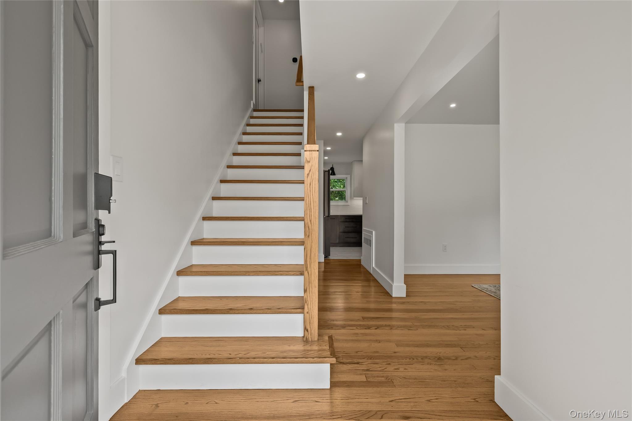 17 Sunset Drive – For Sale photo 2