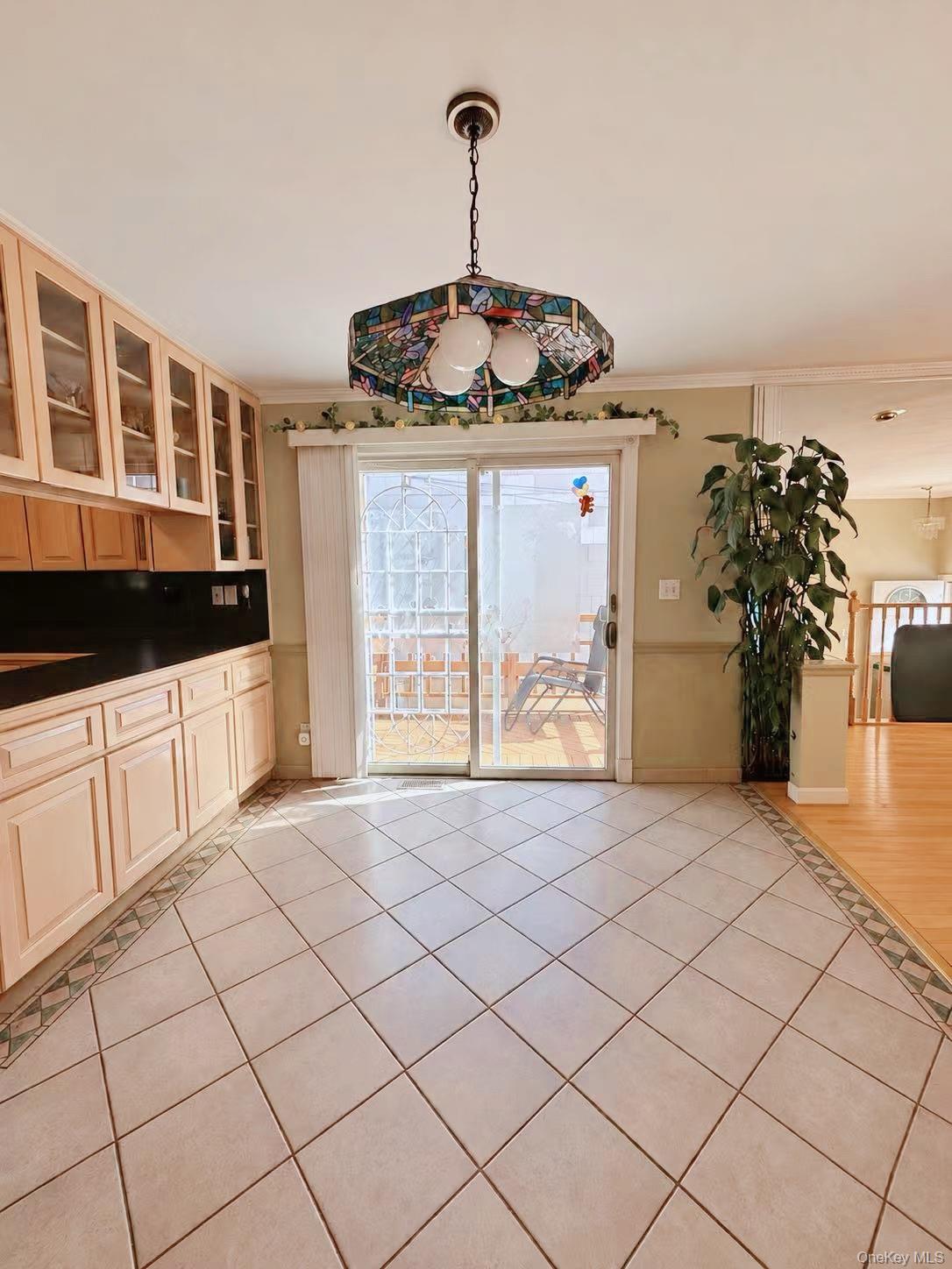 12515 11th Avenue – For Sale photo 4