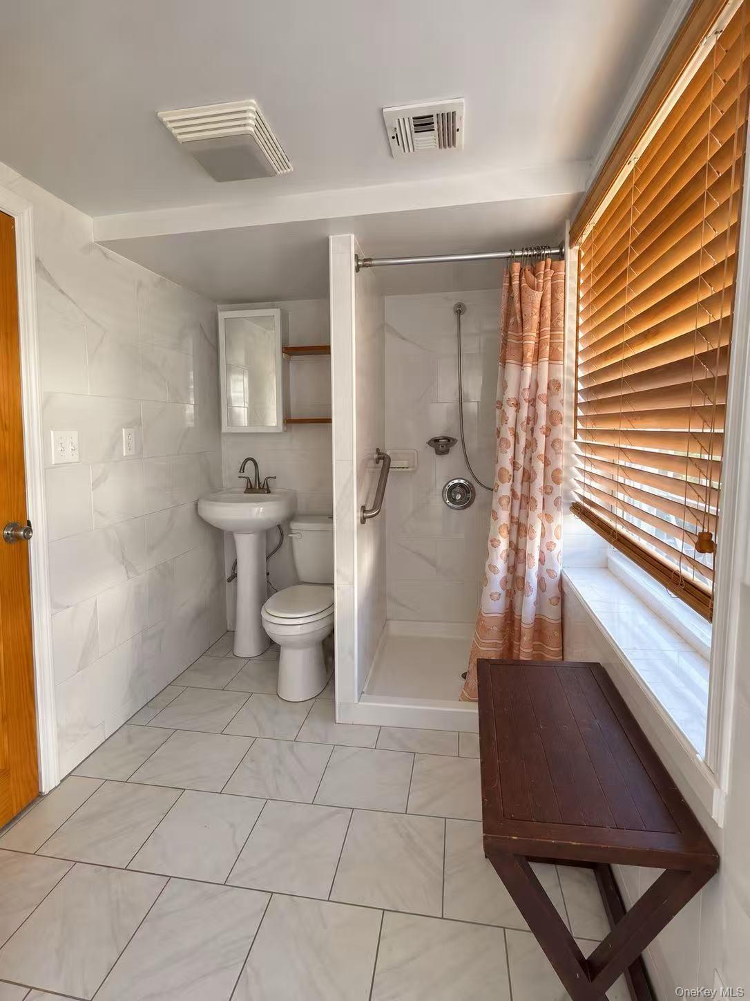 12515 11th Avenue – For Sale photo 13