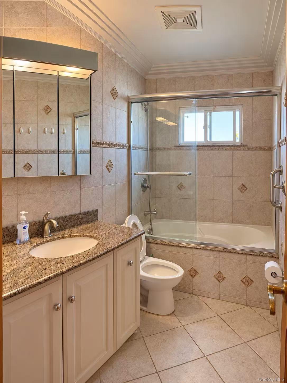 12515 11th Avenue – For Sale photo 2