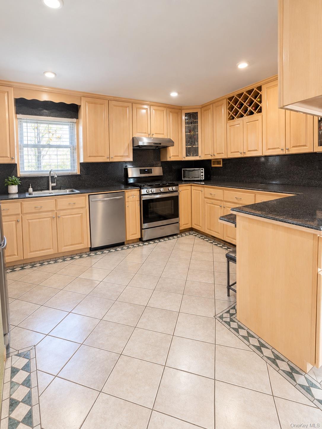 12515 11th Avenue – For Sale photo 6