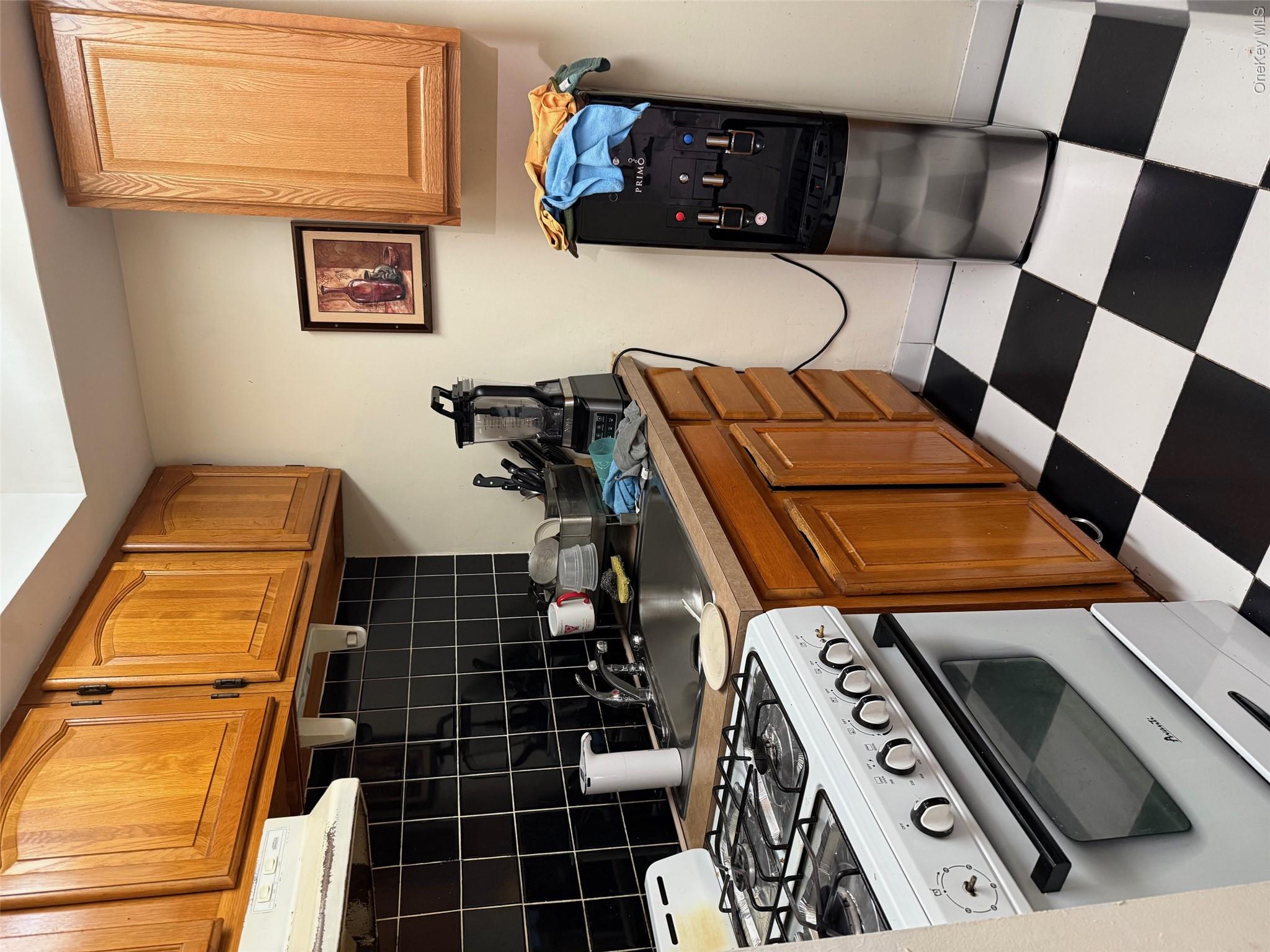 119-49 6th Avenue – For Sale photo 38