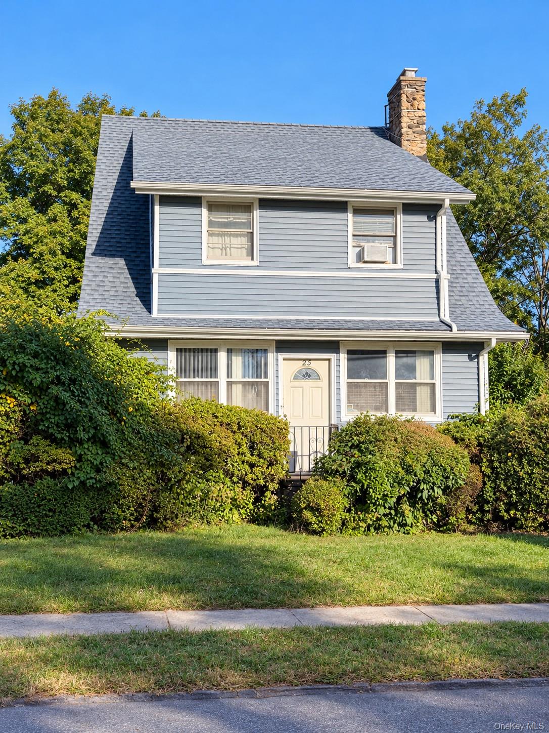 23 Hillside Avenue