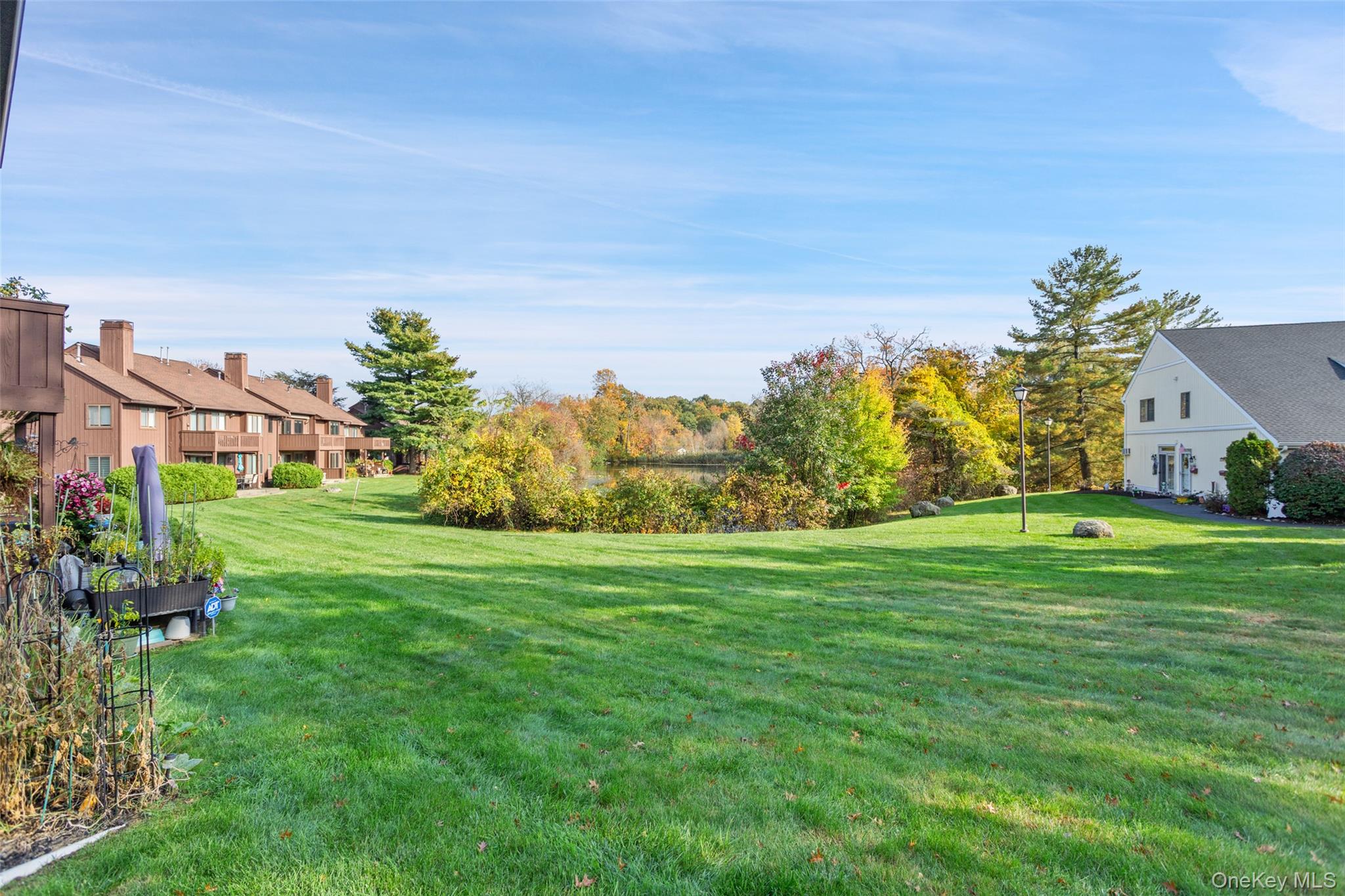 241 Old Farm Lane – For Sale photo 26
