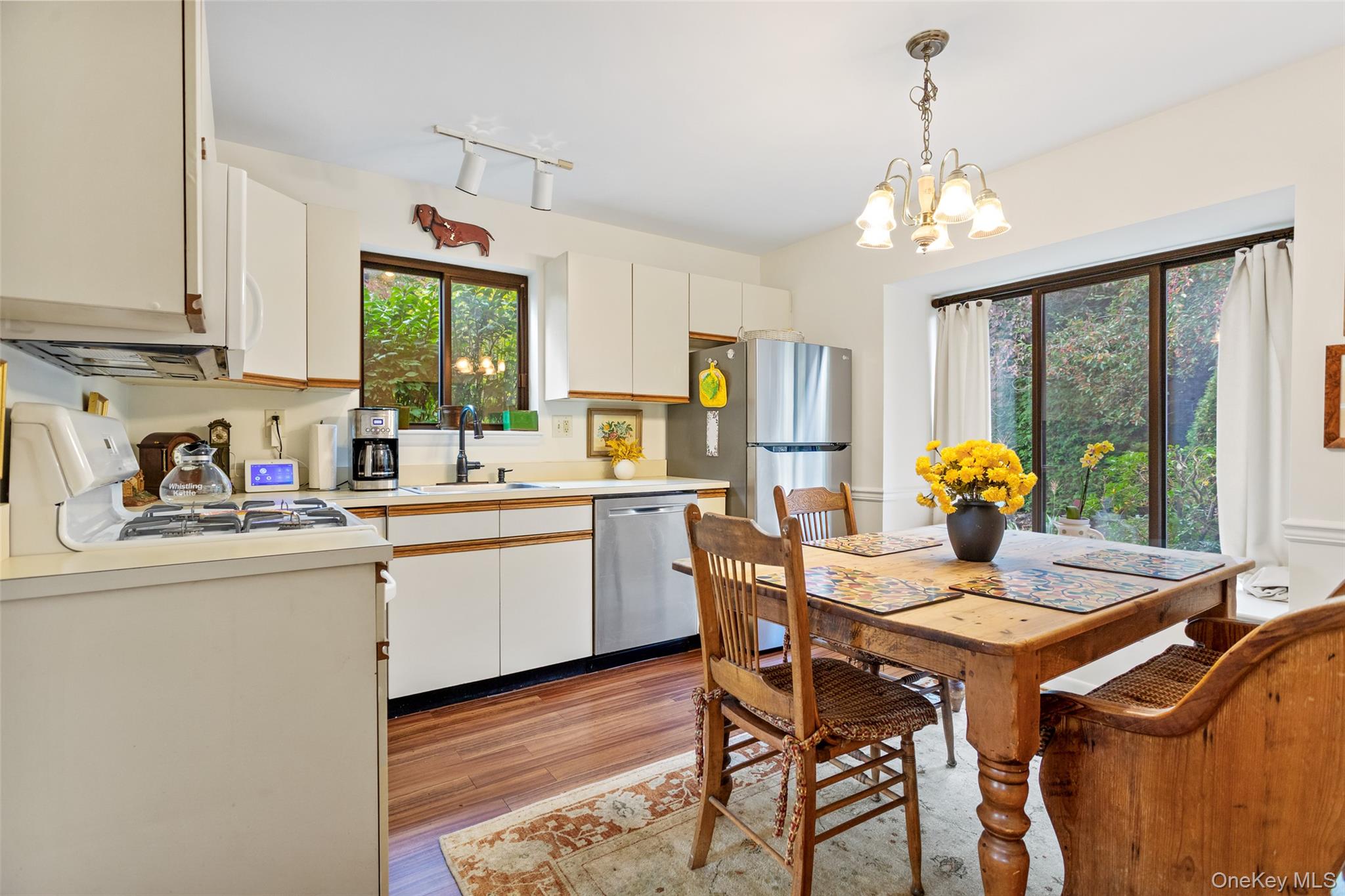 241 Old Farm Lane – For Sale photo 11