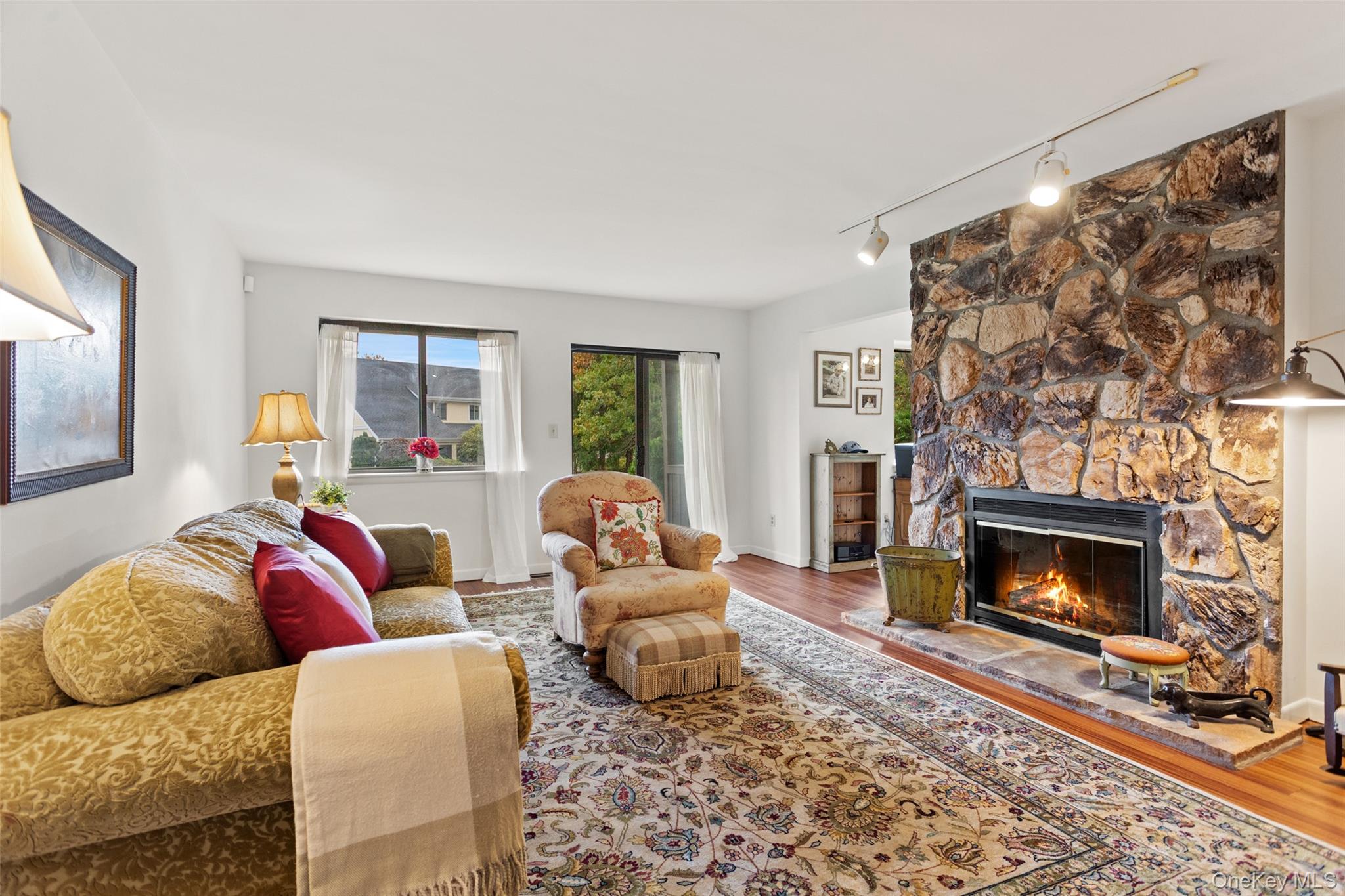 241 Old Farm Lane – For Sale photo 5