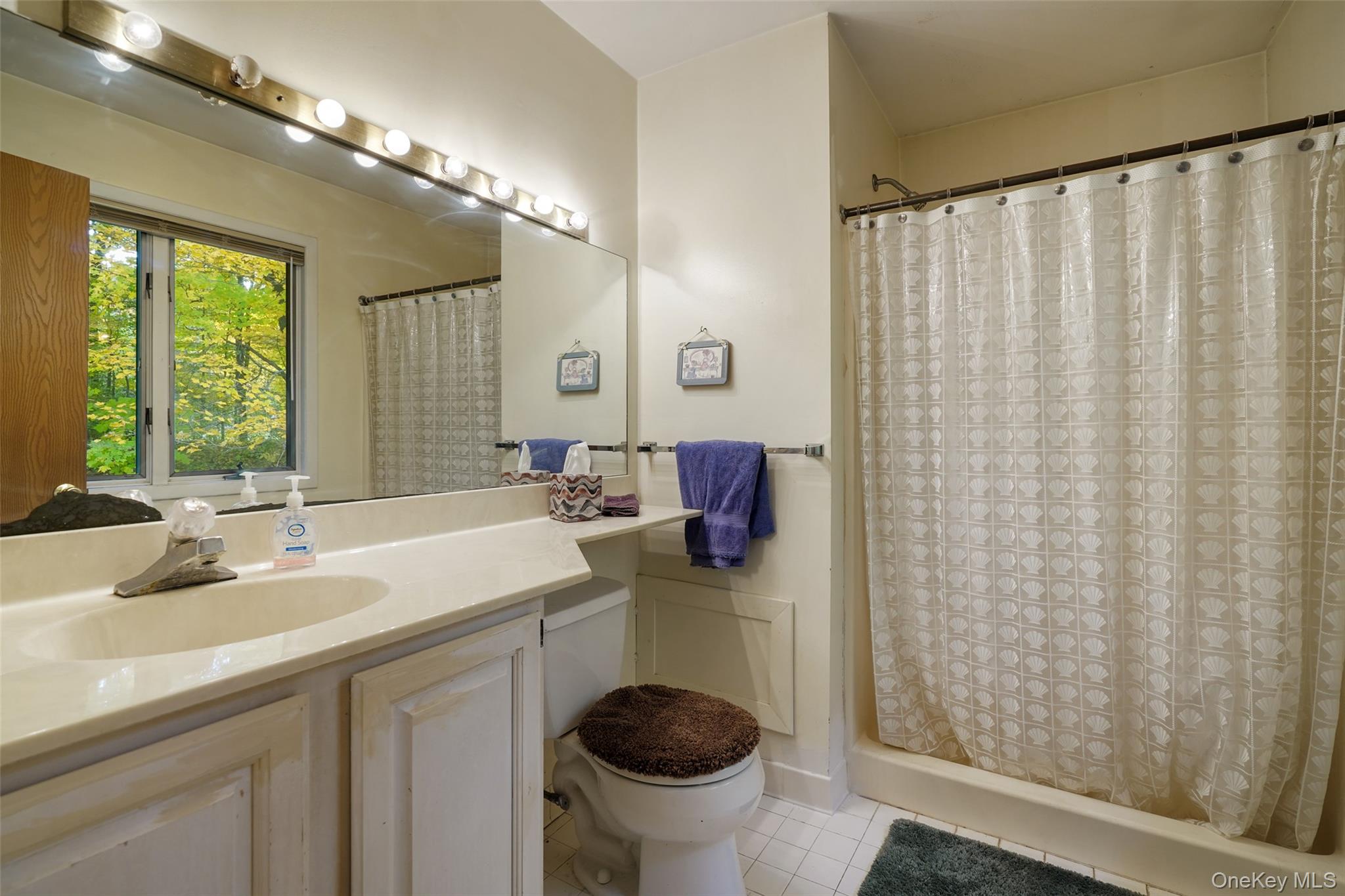 7 Krystal Drive – For Sale photo 16