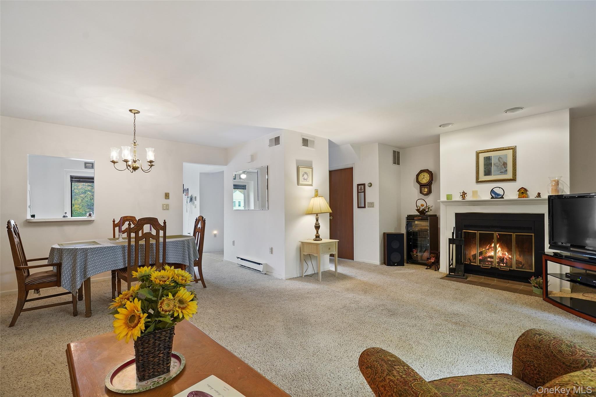 7 Krystal Drive – For Sale photo 6