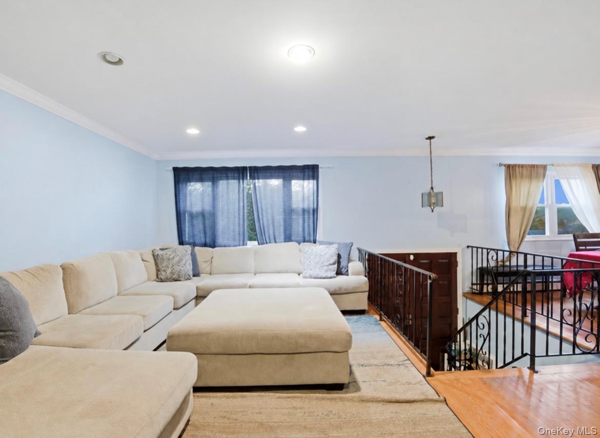 20 Tyler Place – For Sale photo 4