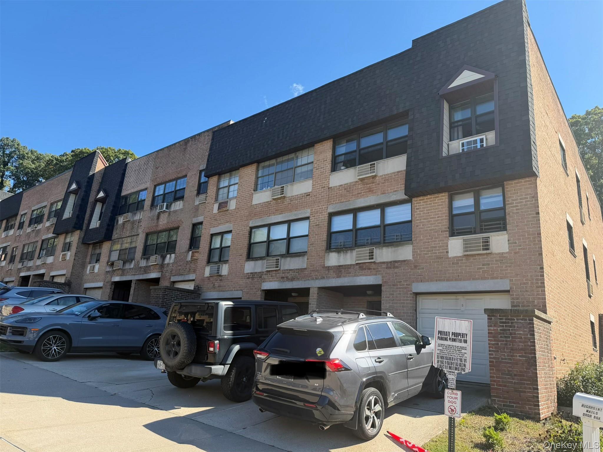 240-22 70 Avenue, Unit 9C,9G2 photo 2