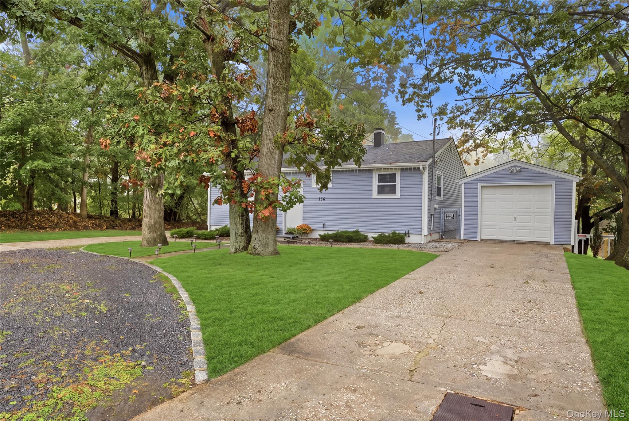 165 Berkshire Drive – For Sale photo 11