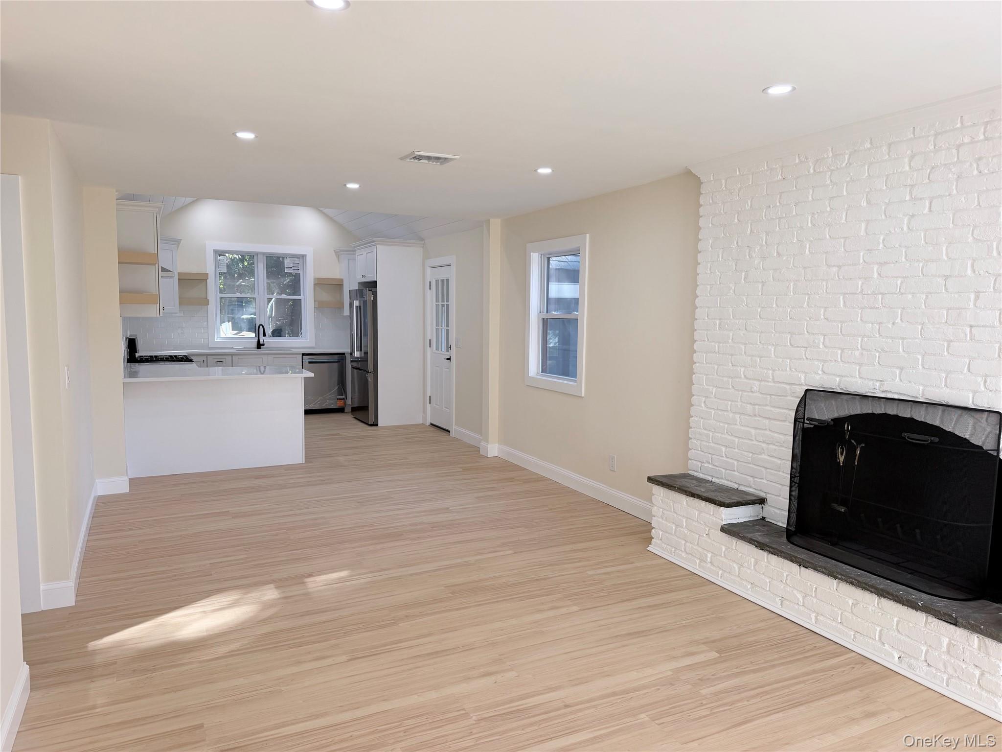 14 Nimitz Road – For Sale photo 11