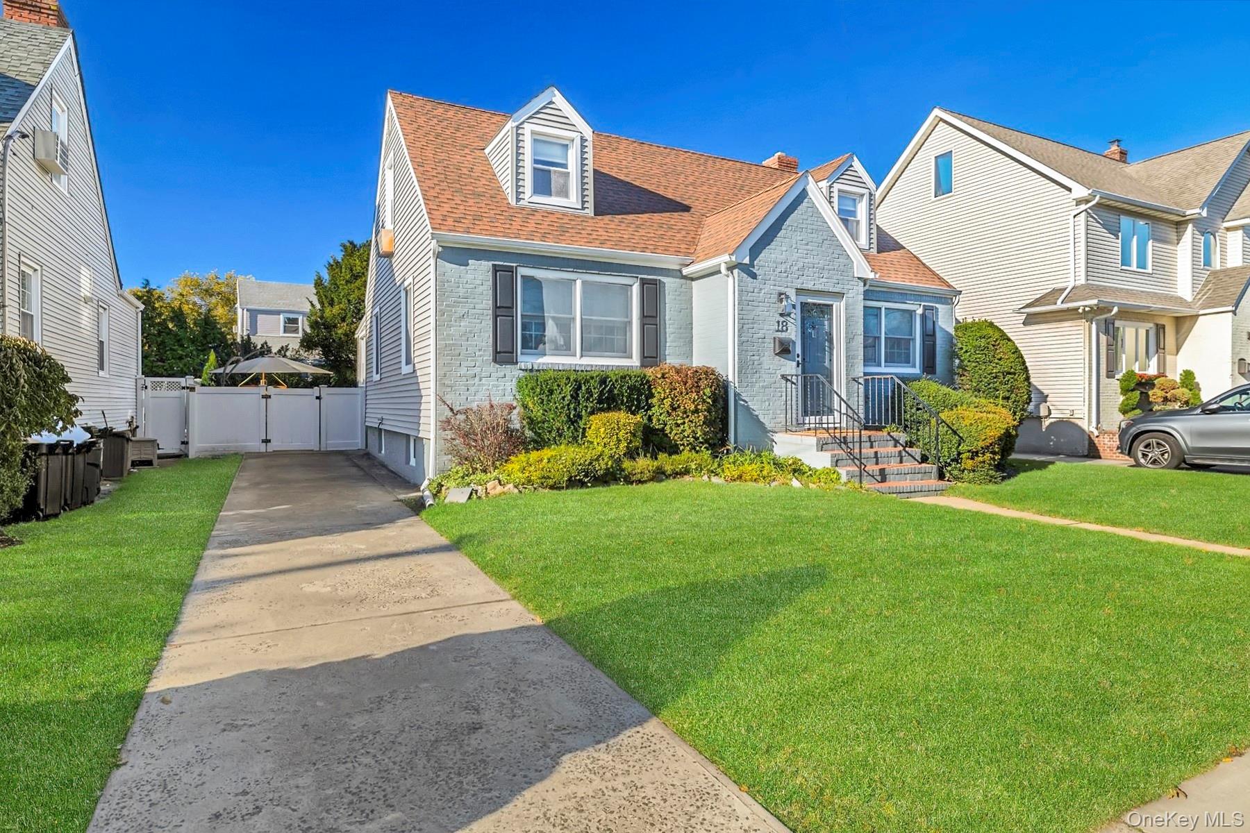 18 Dorothy Place – For Sale photo 2